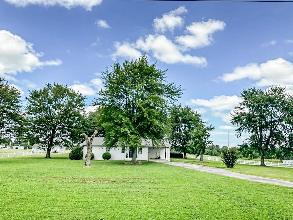 888 Jones Rd