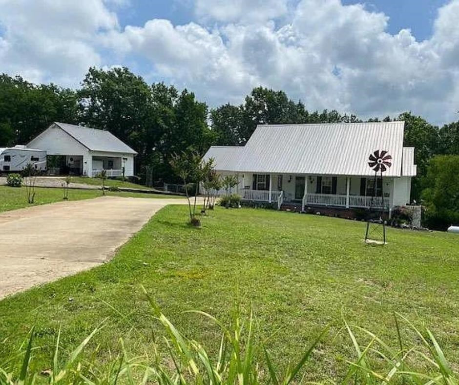 90 Crabapple Trail