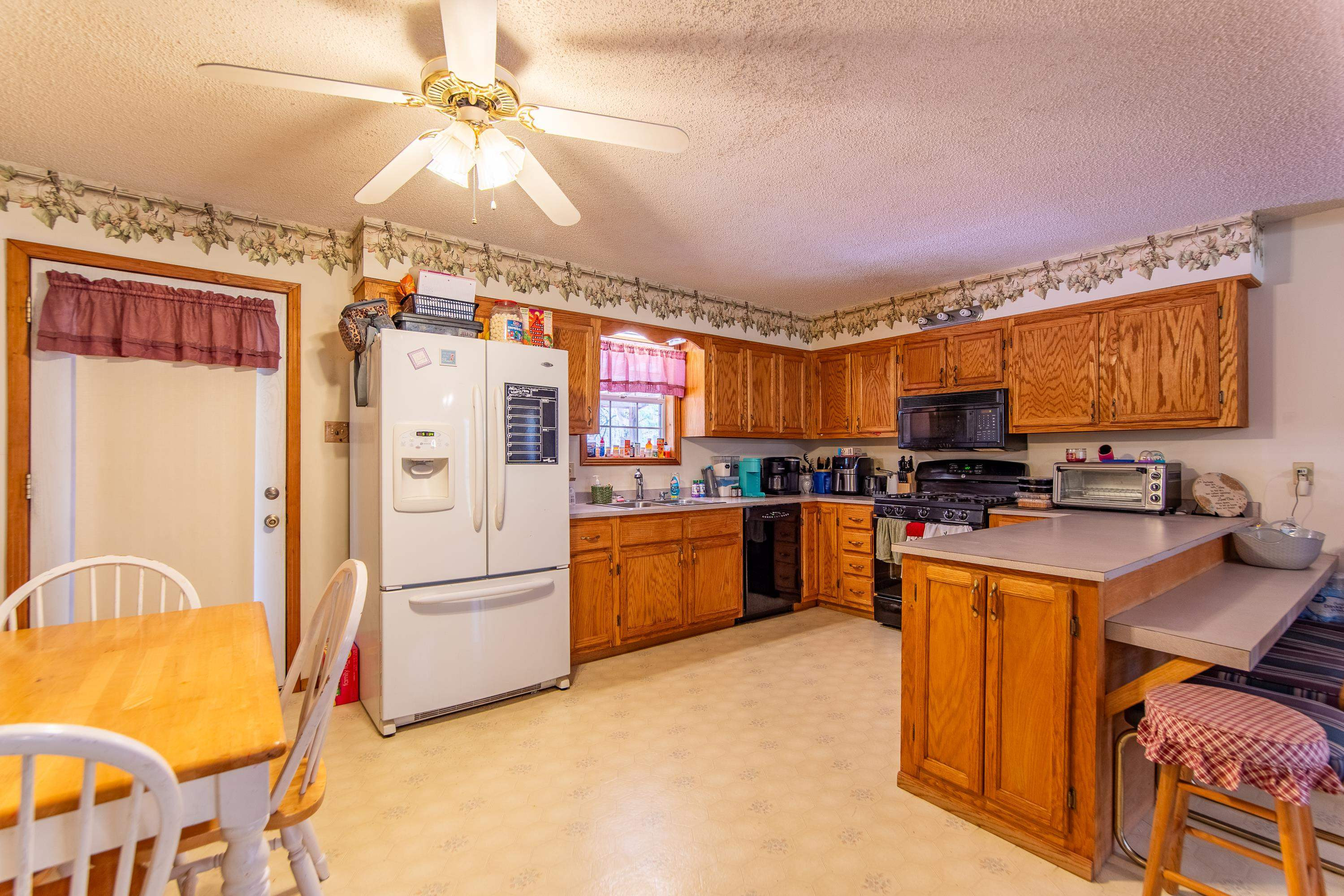 252 Mcpeake Lane