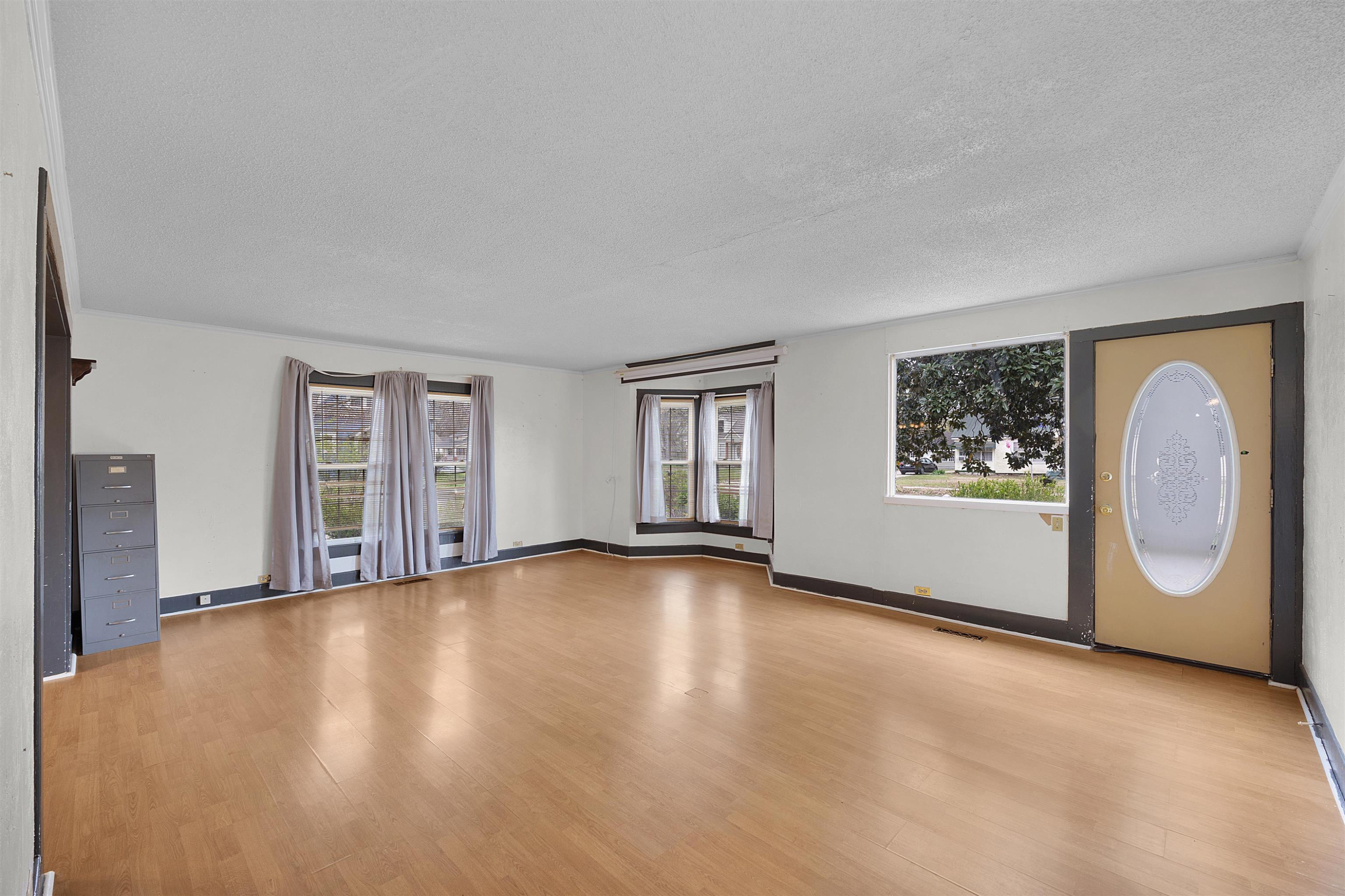 526 W Main Street
