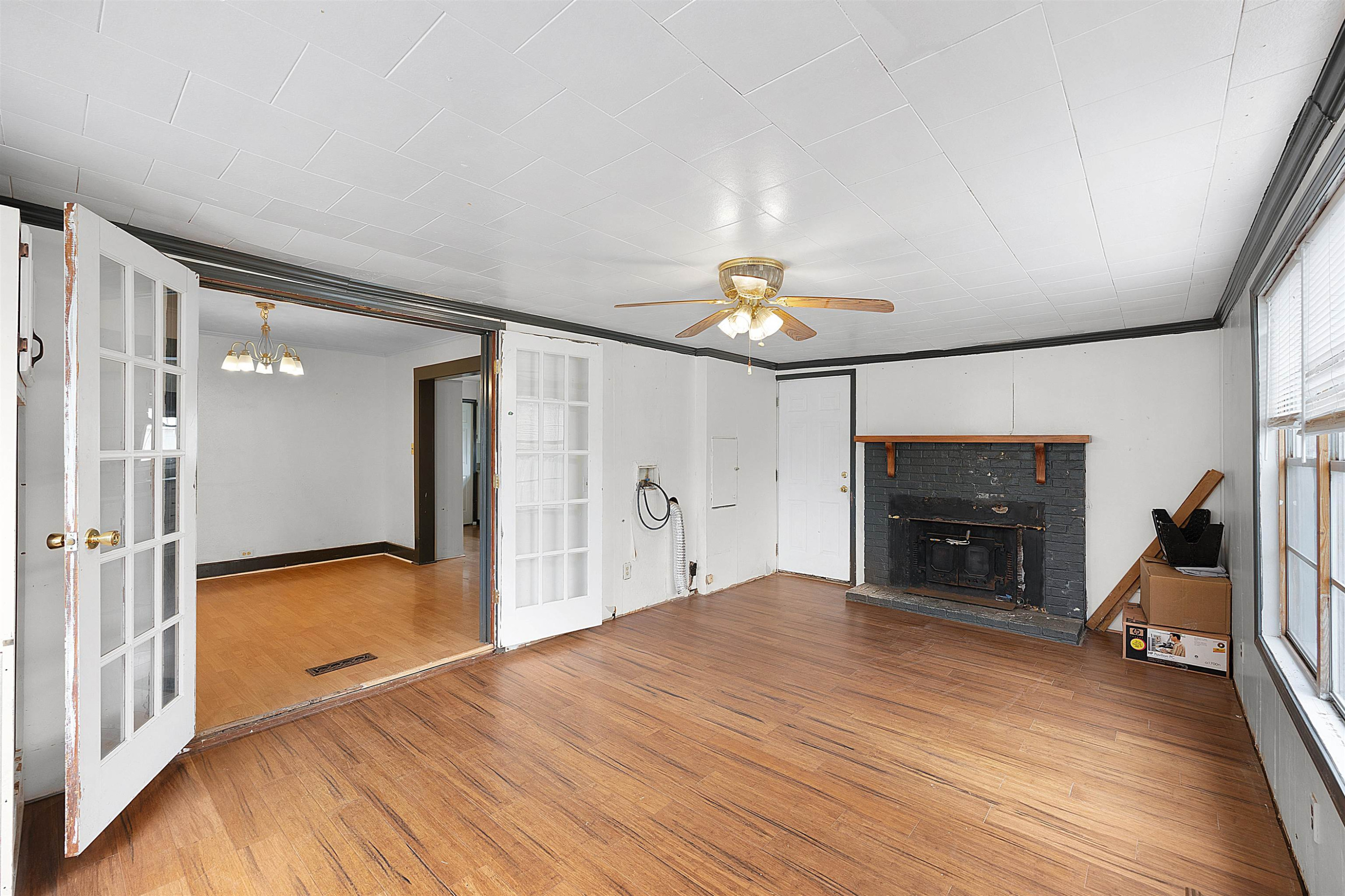 526 W Main Street