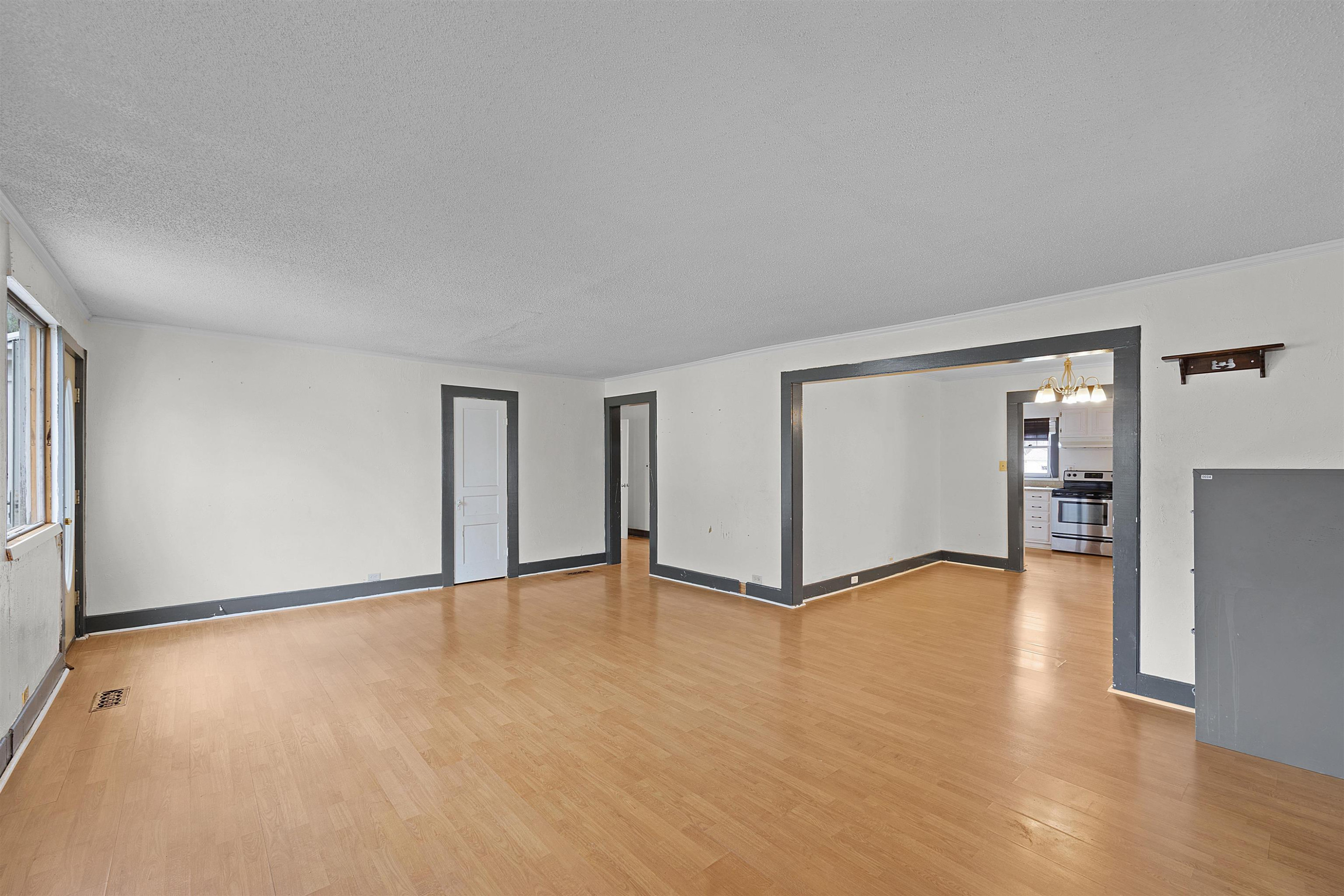 526 W Main Street