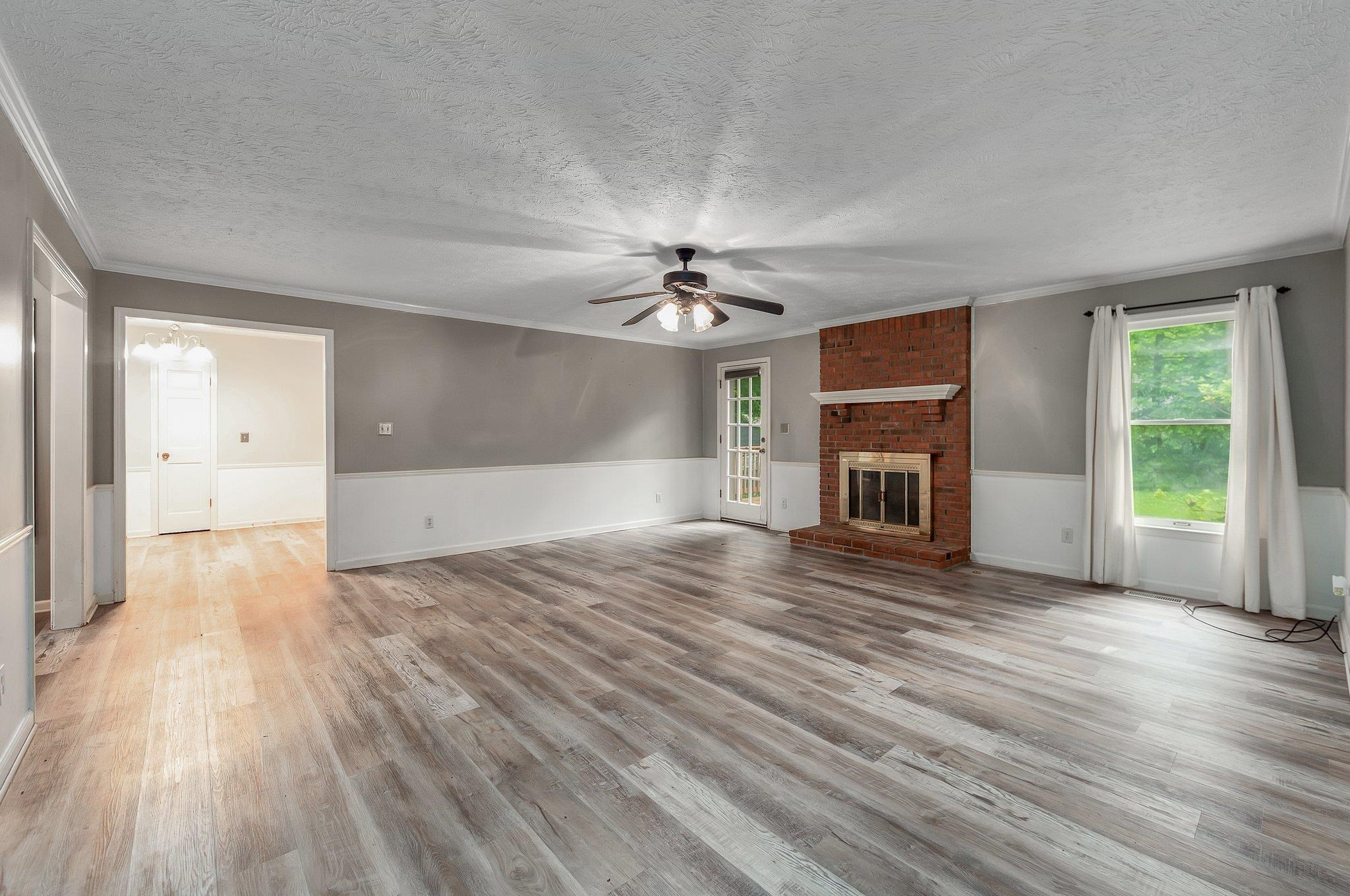34 Autumnwood Cove