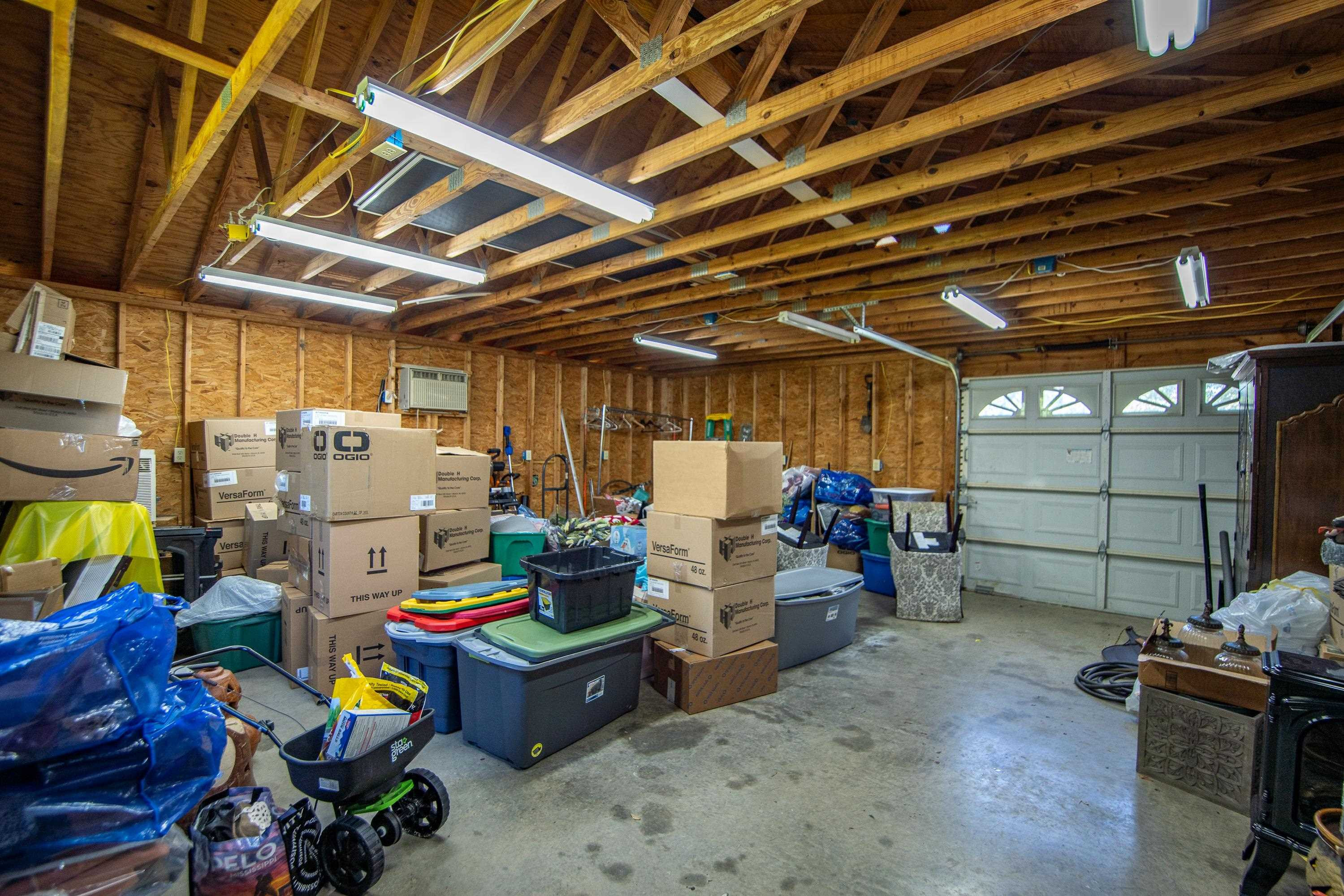 2590 Clifton Drive
