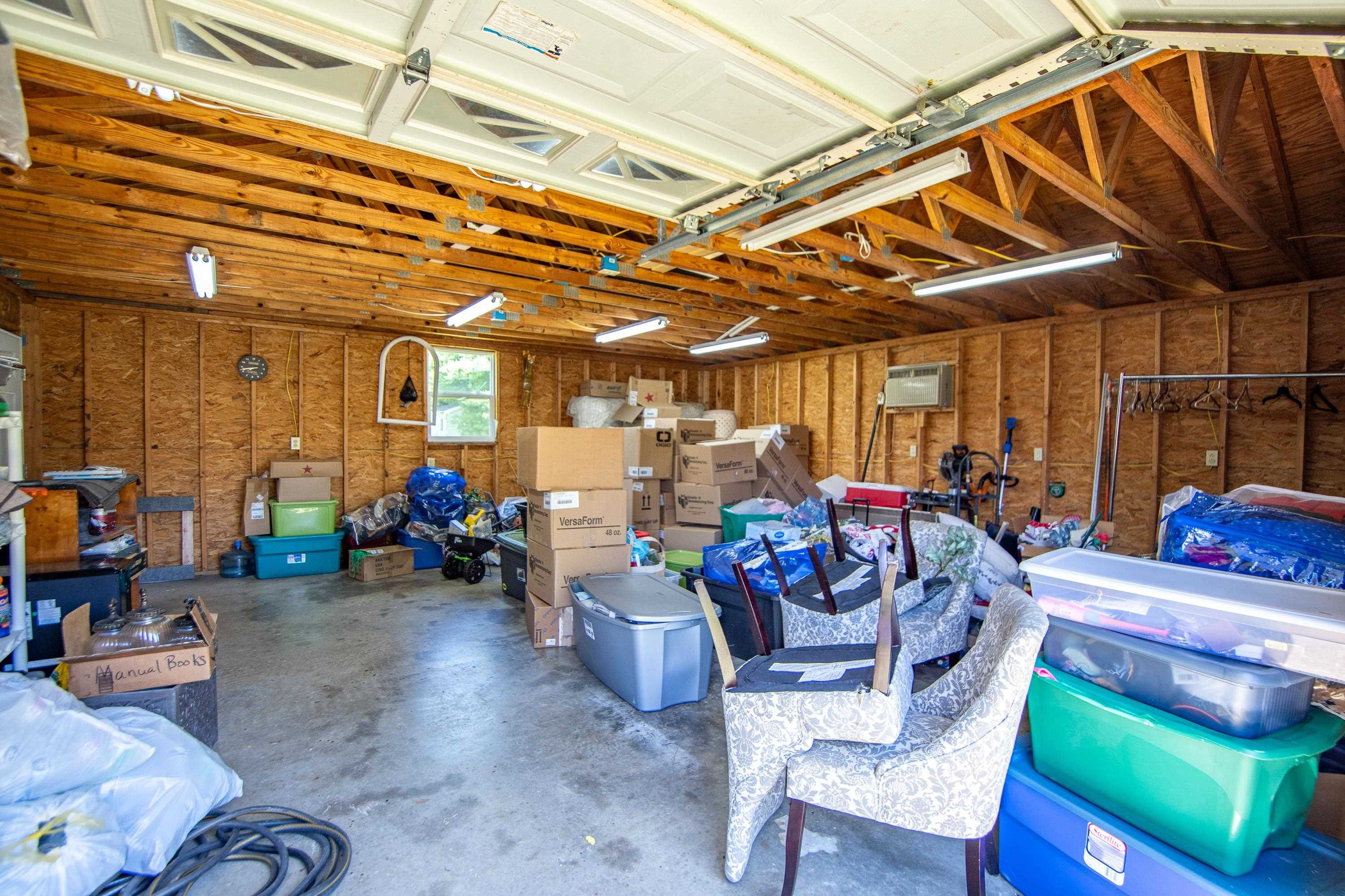 2590 Clifton Drive
