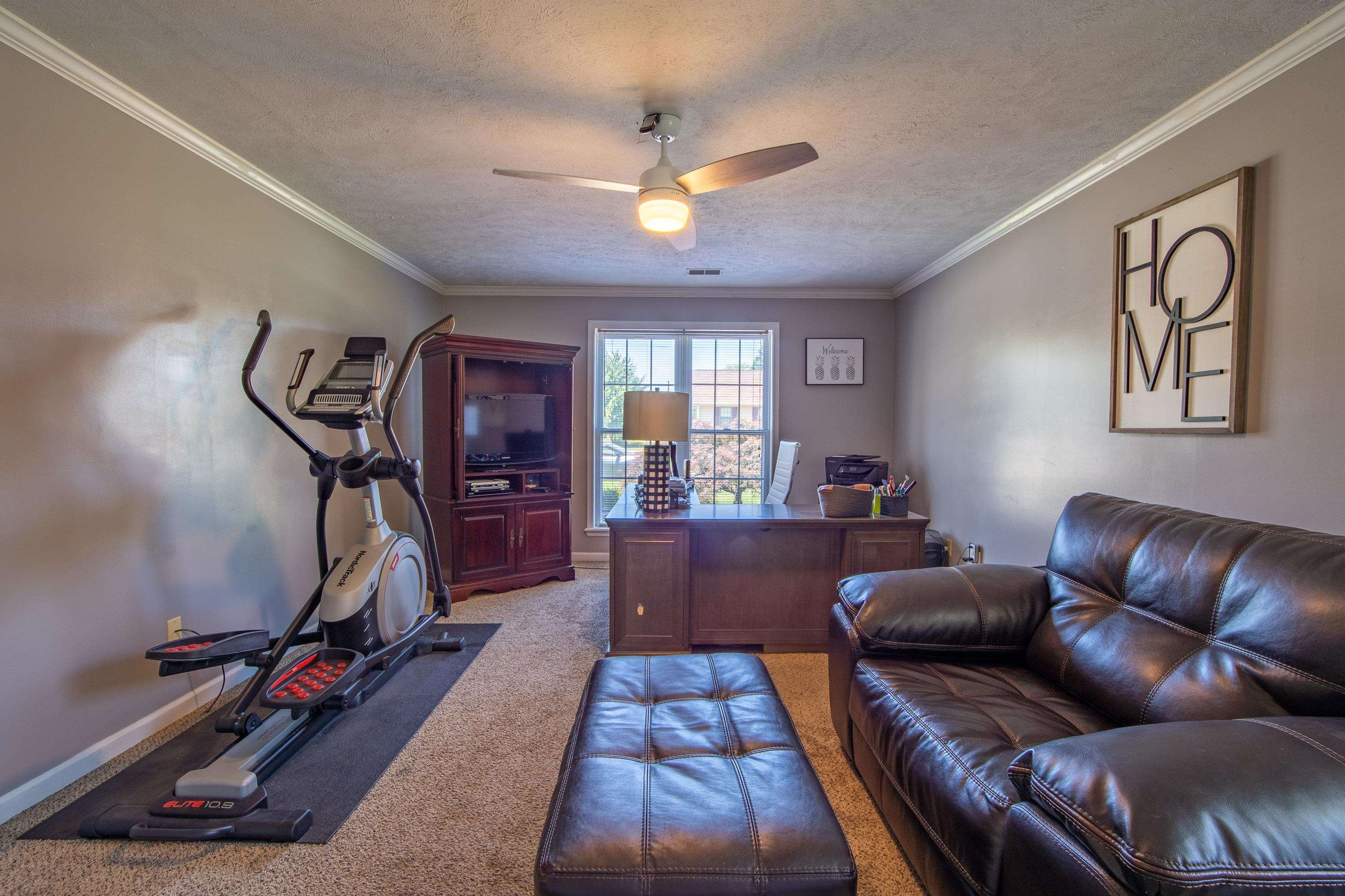 2590 Clifton Drive
