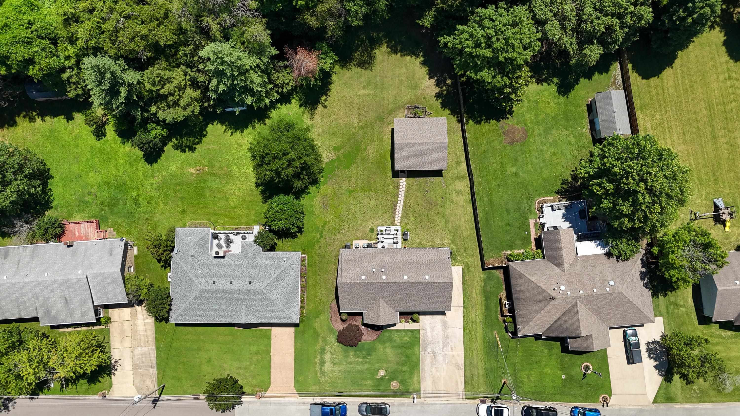 2590 Clifton Drive