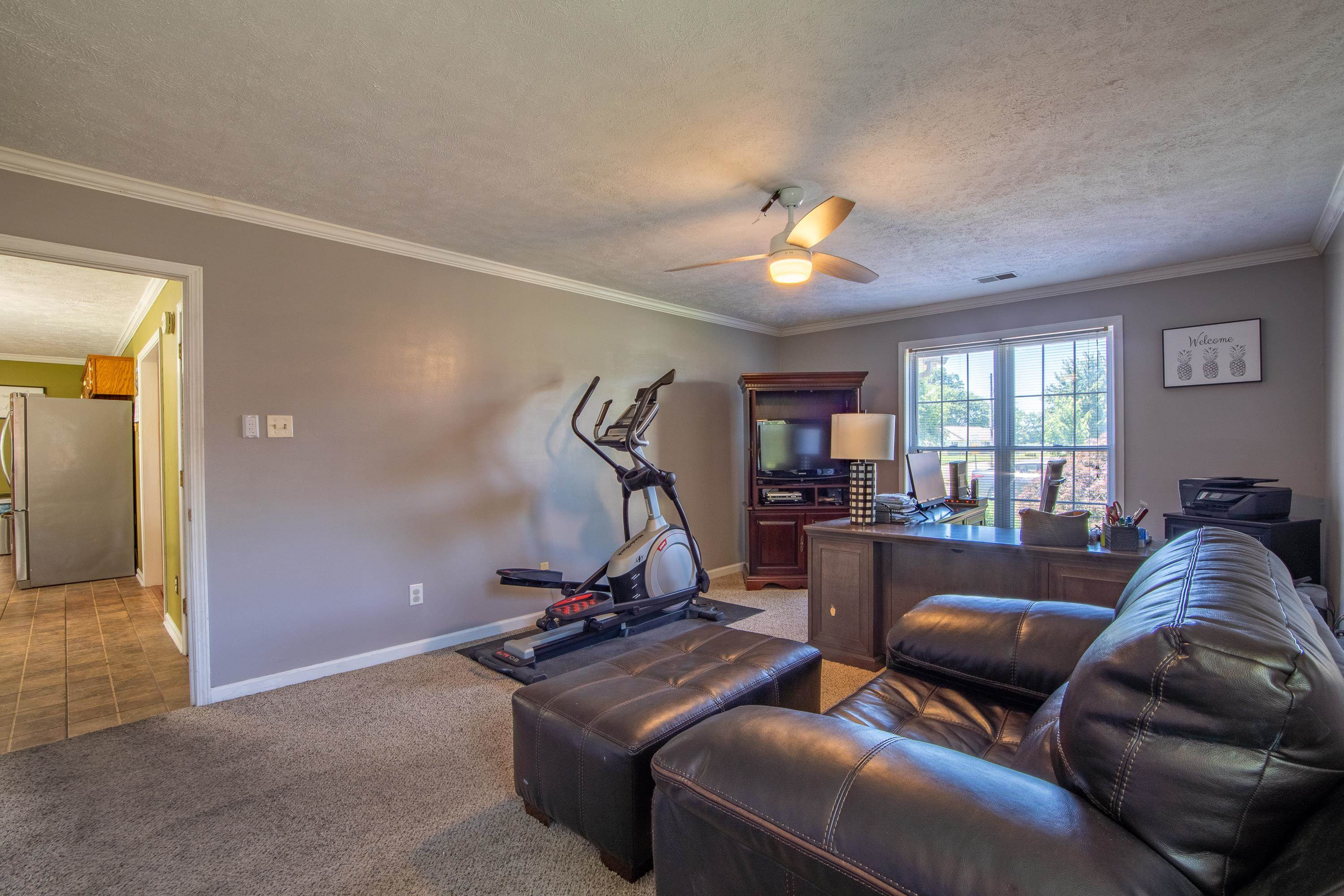 2590 Clifton Drive