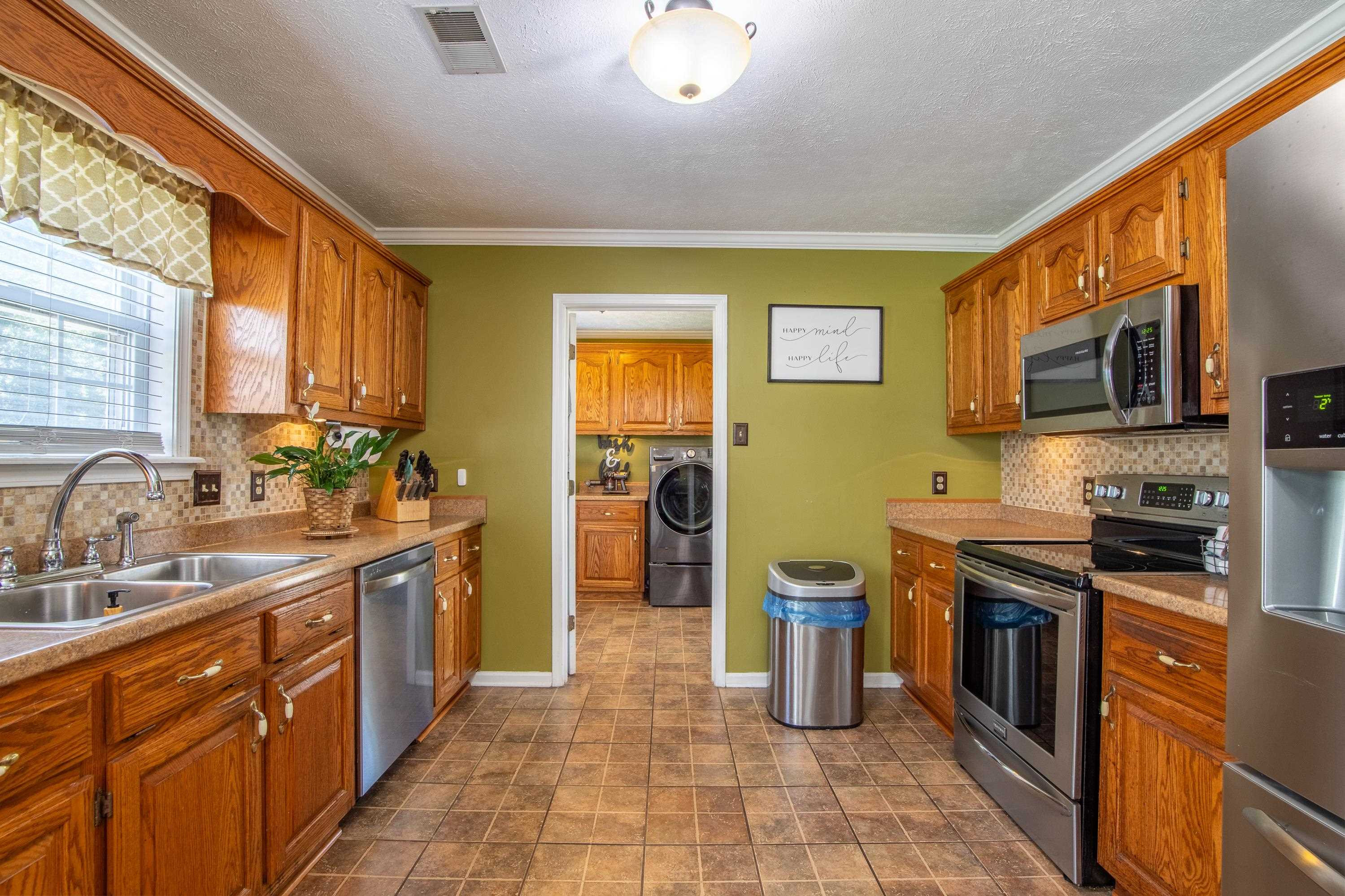 2590 Clifton Drive