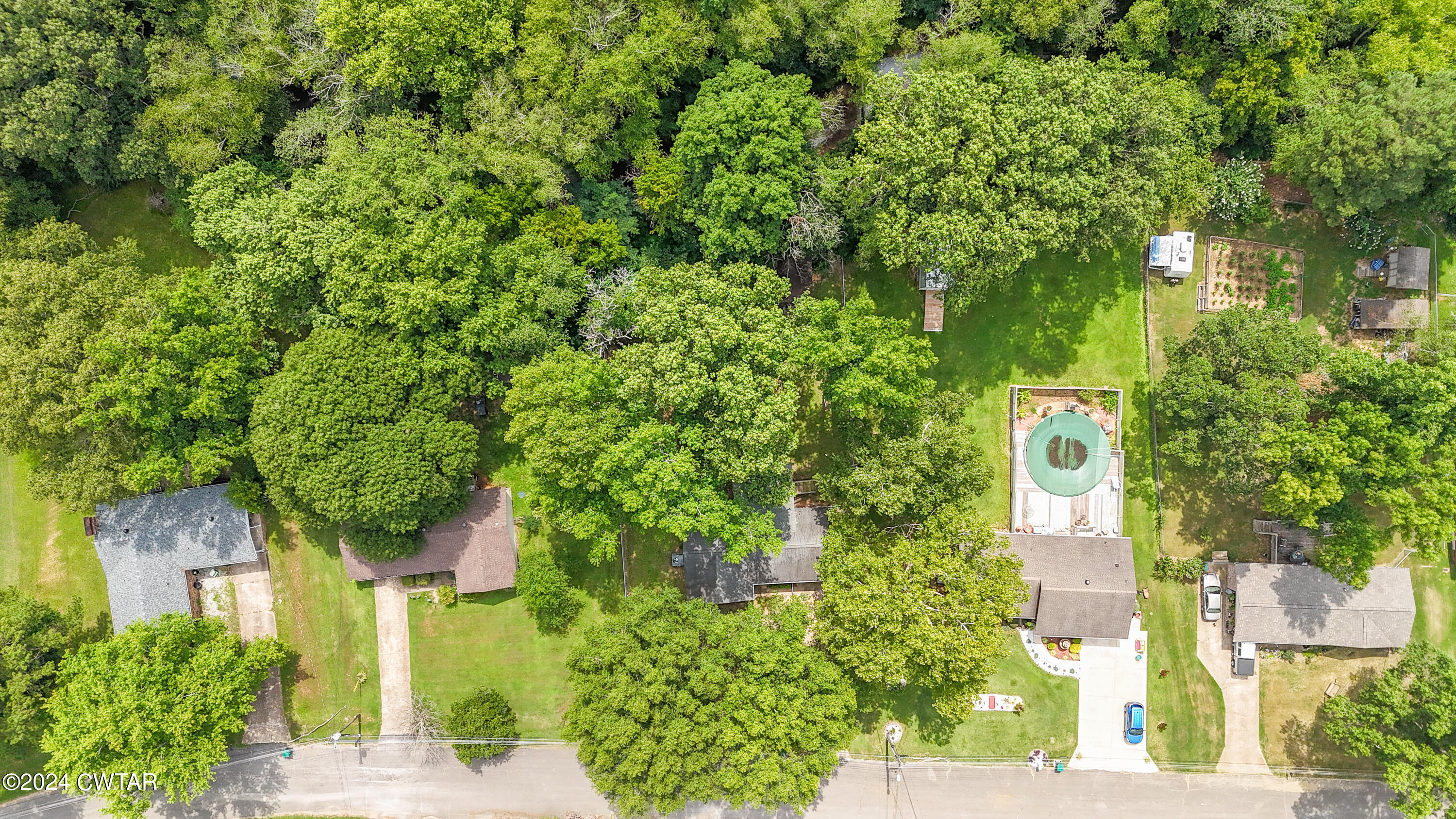 72 Edgehill Drive