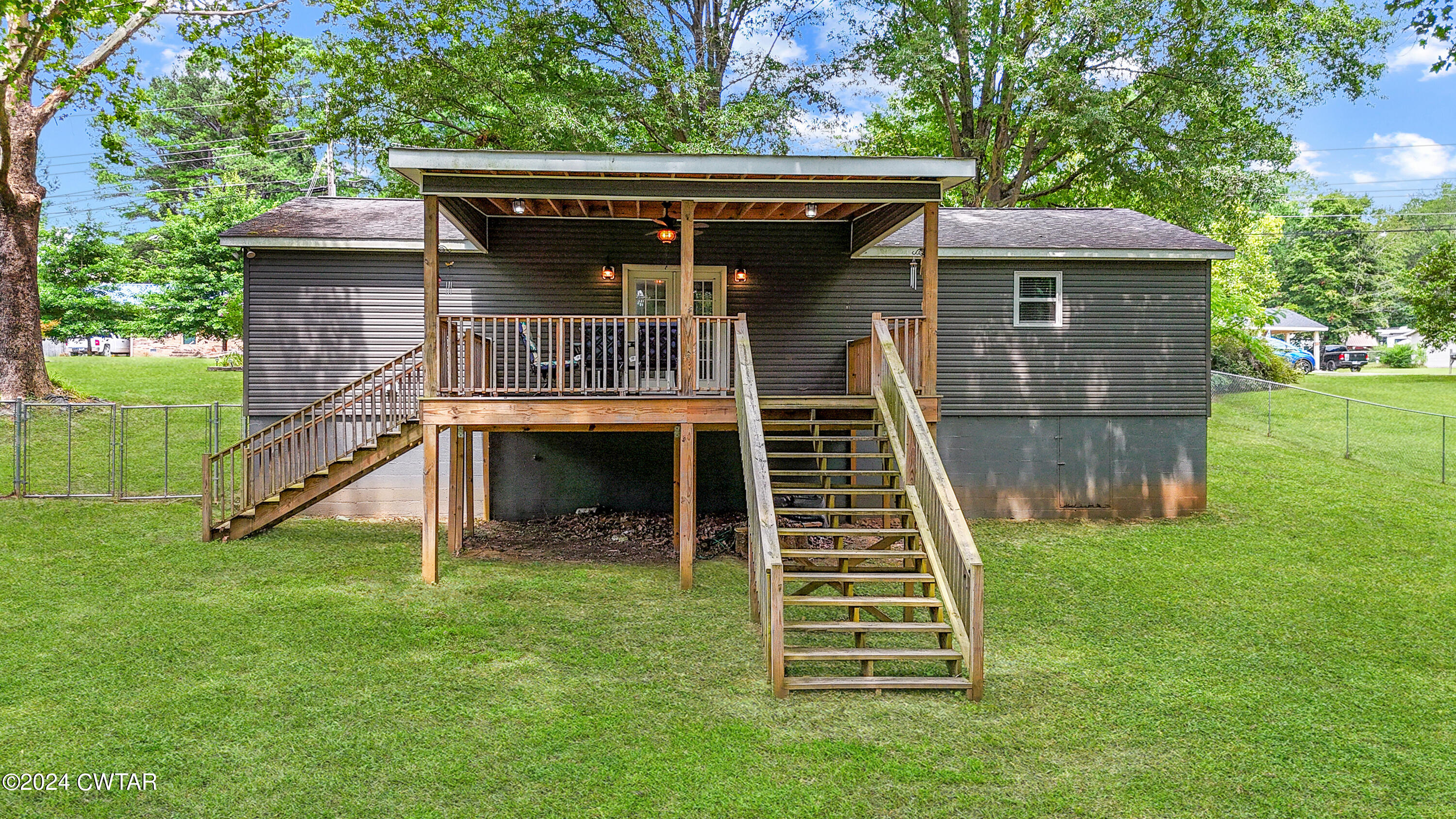 72 Edgehill Drive