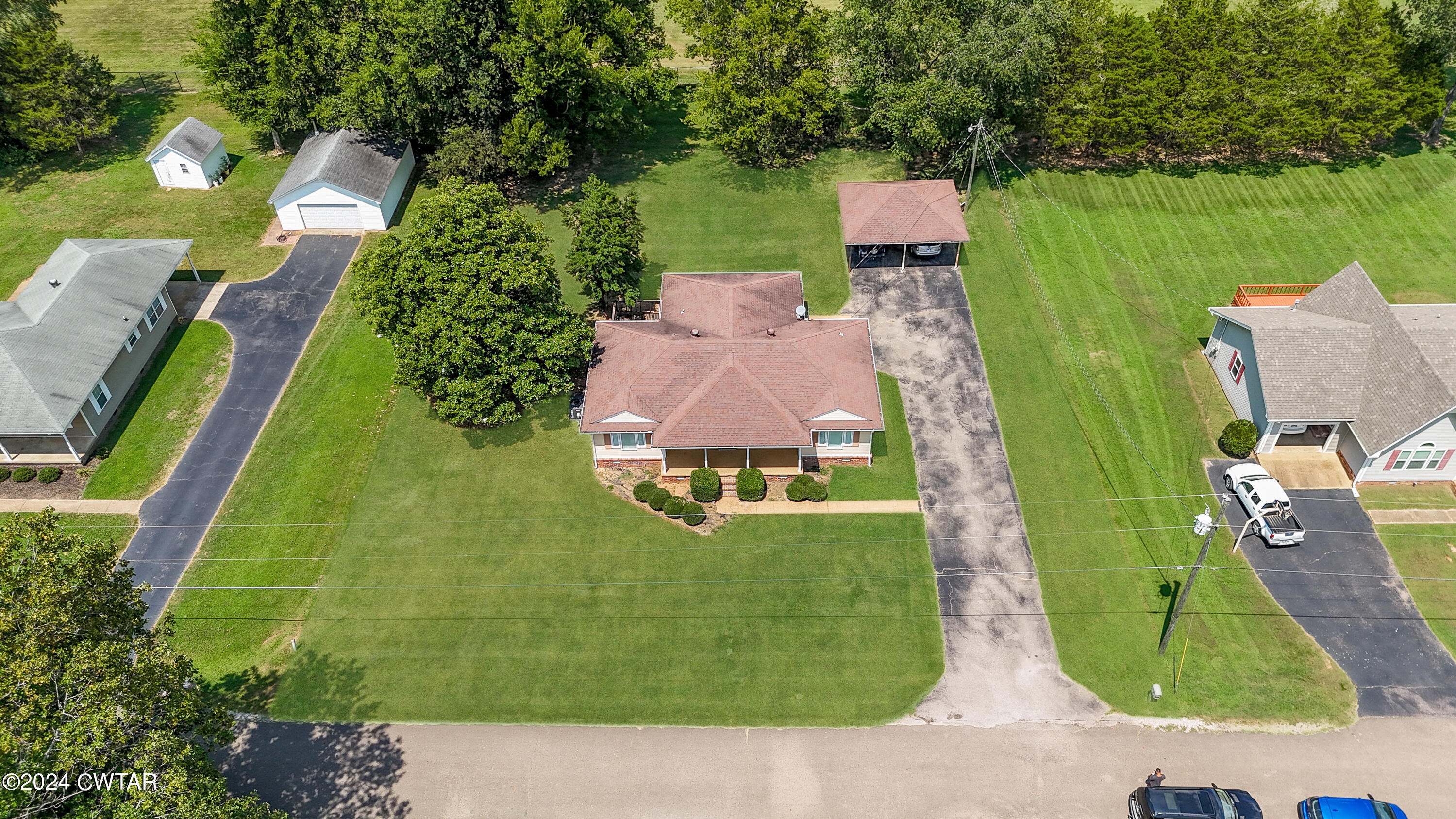 325 Farmington Road
