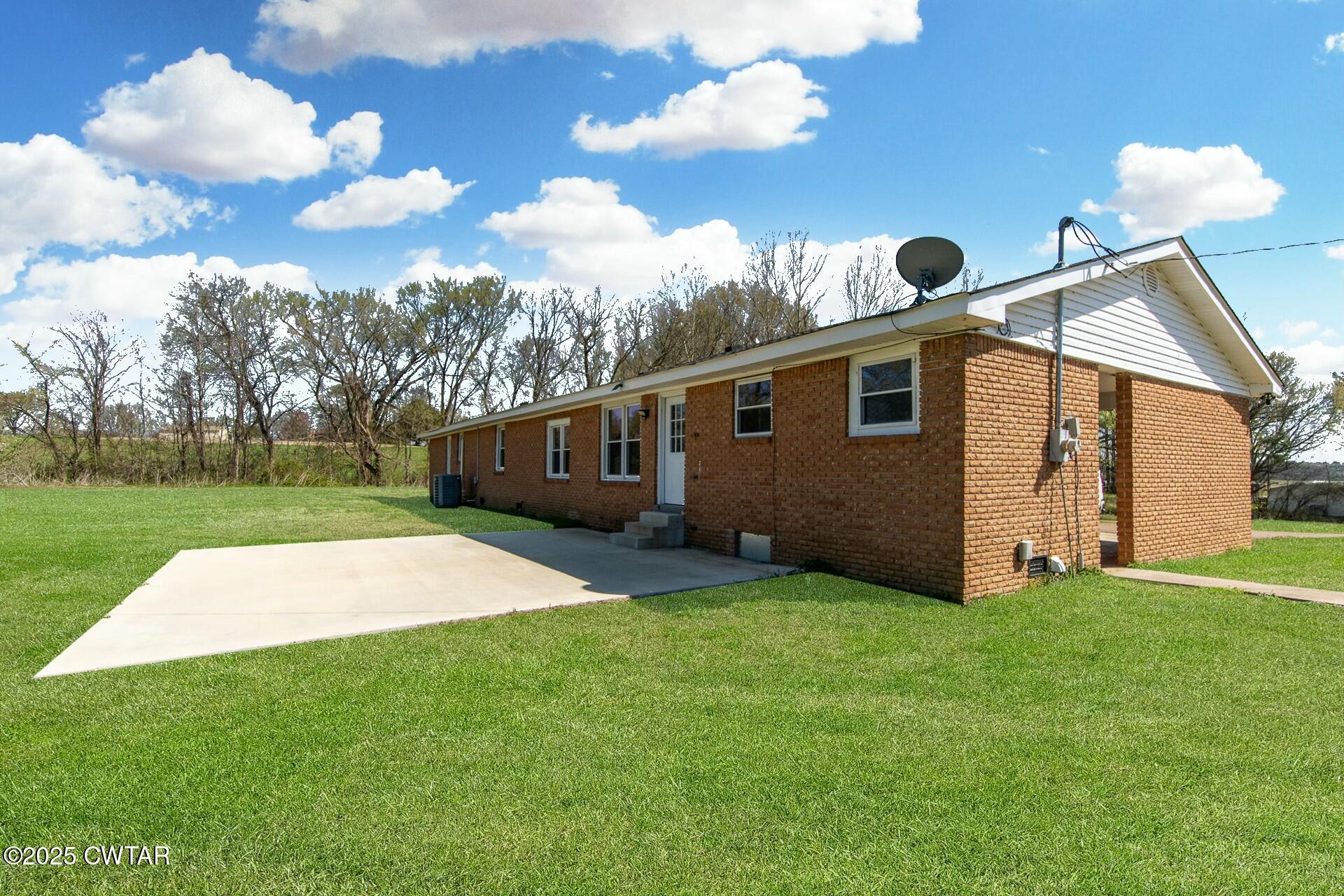 3226 Highway 19 W