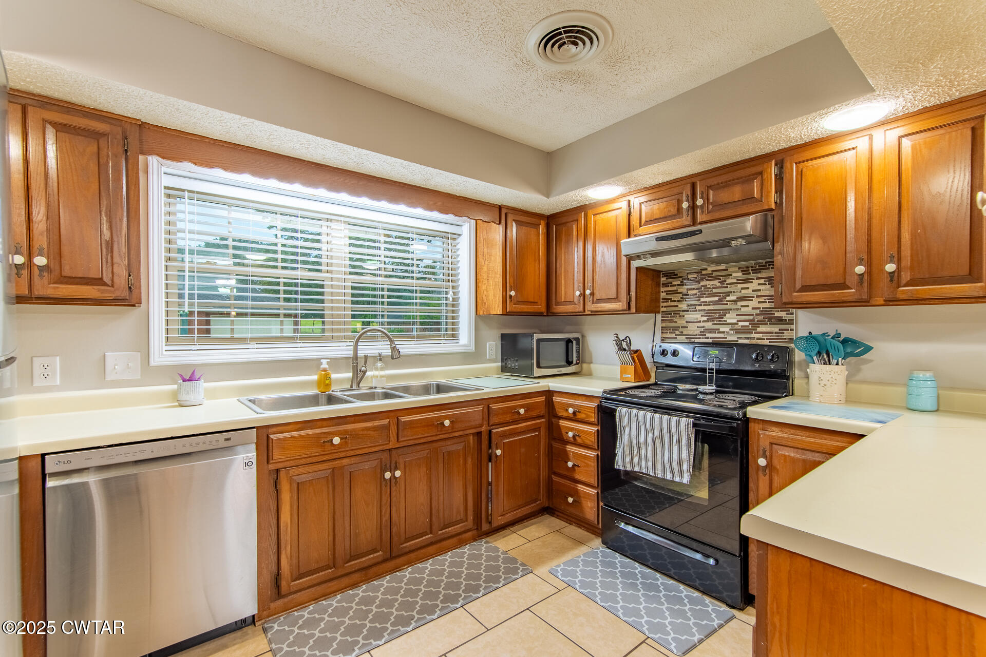 160 Scattered Acres Drive