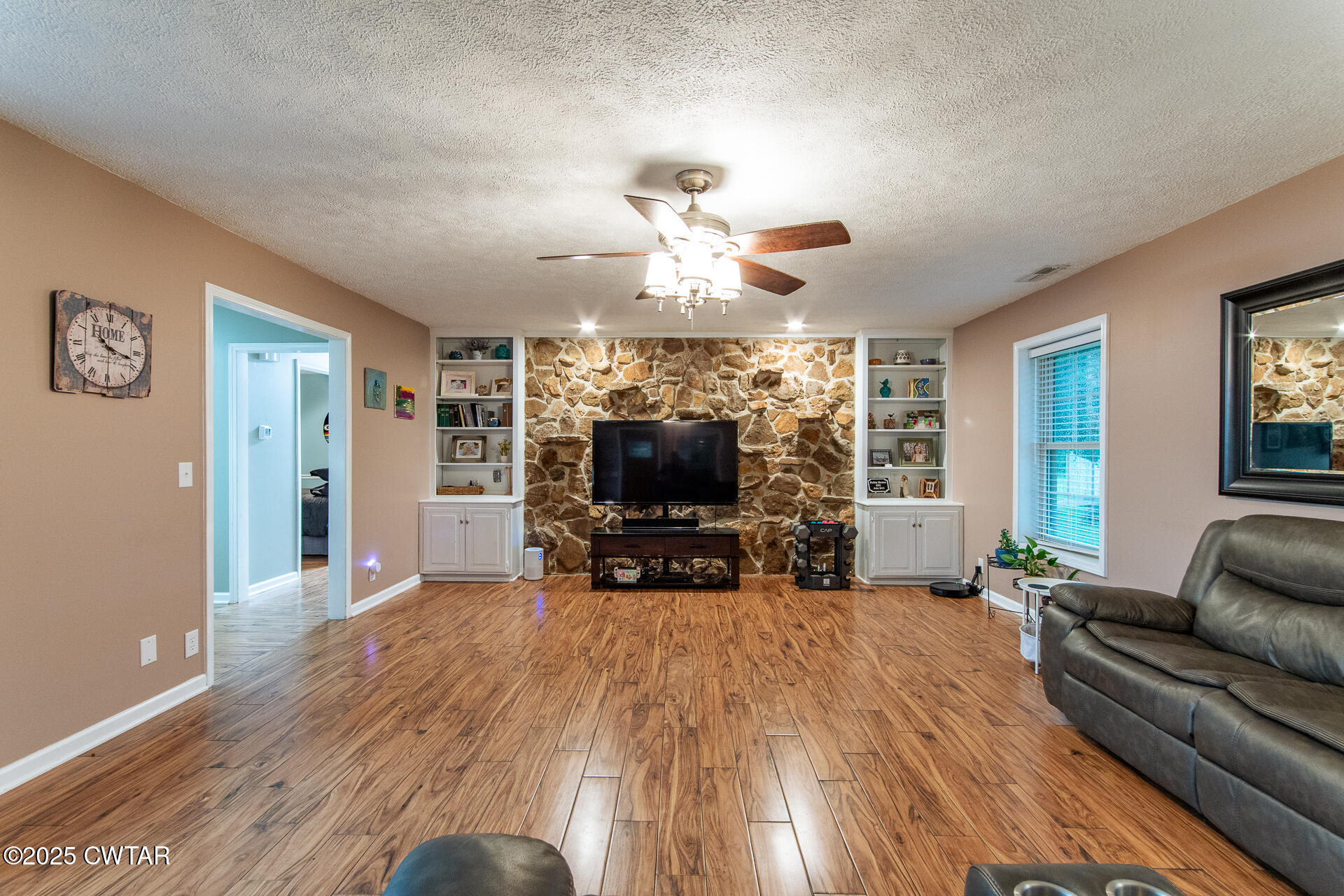 160 Scattered Acres Drive