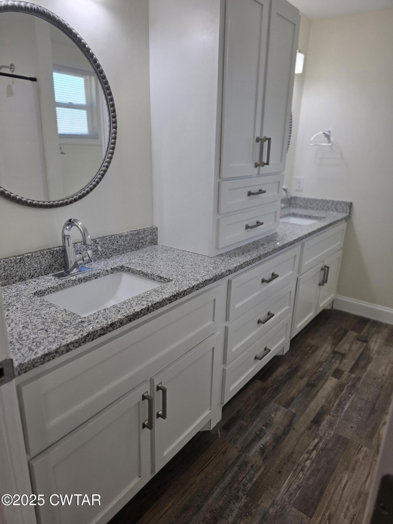 527 Chester Levee Road