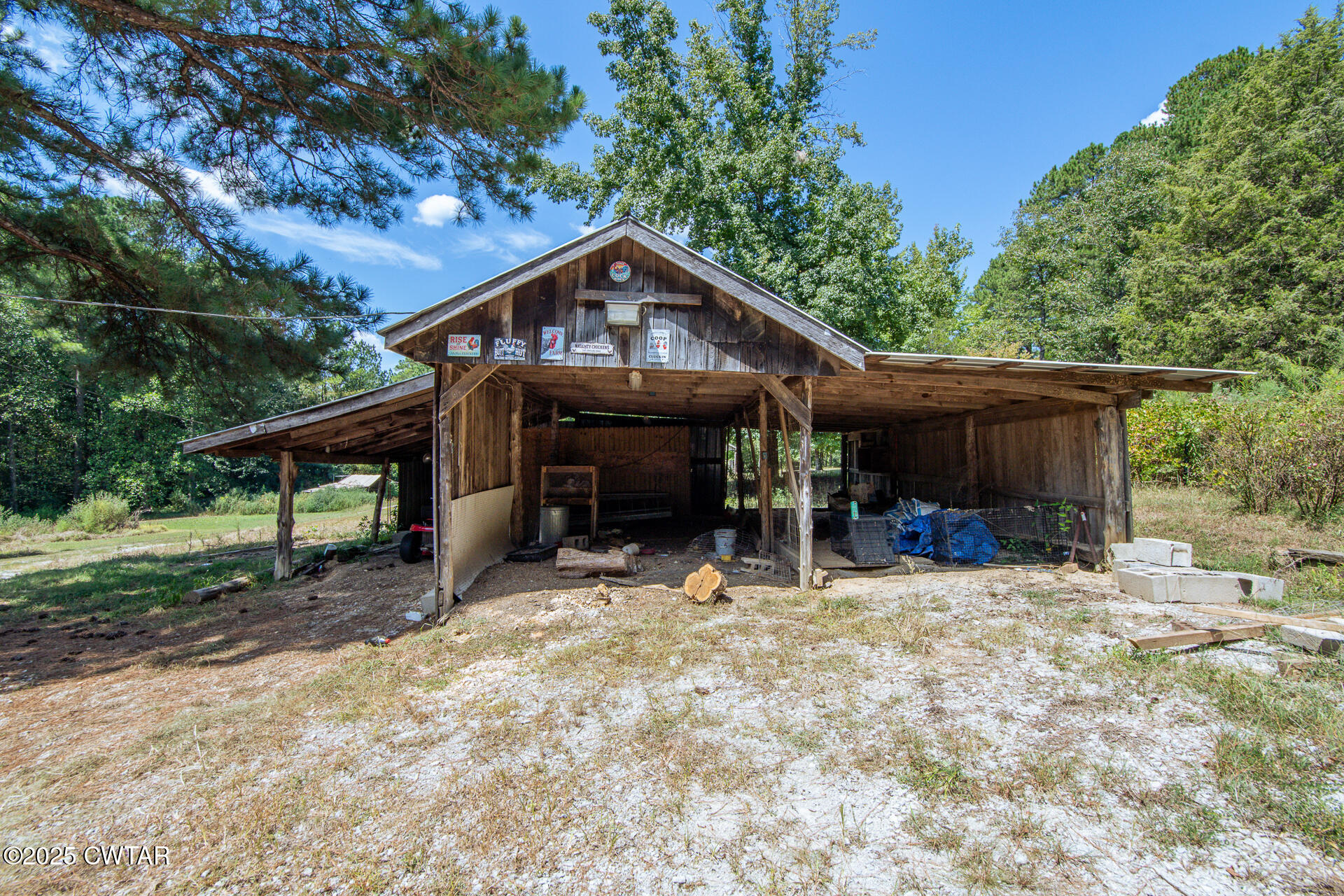 2127 Horny Head Creek Road