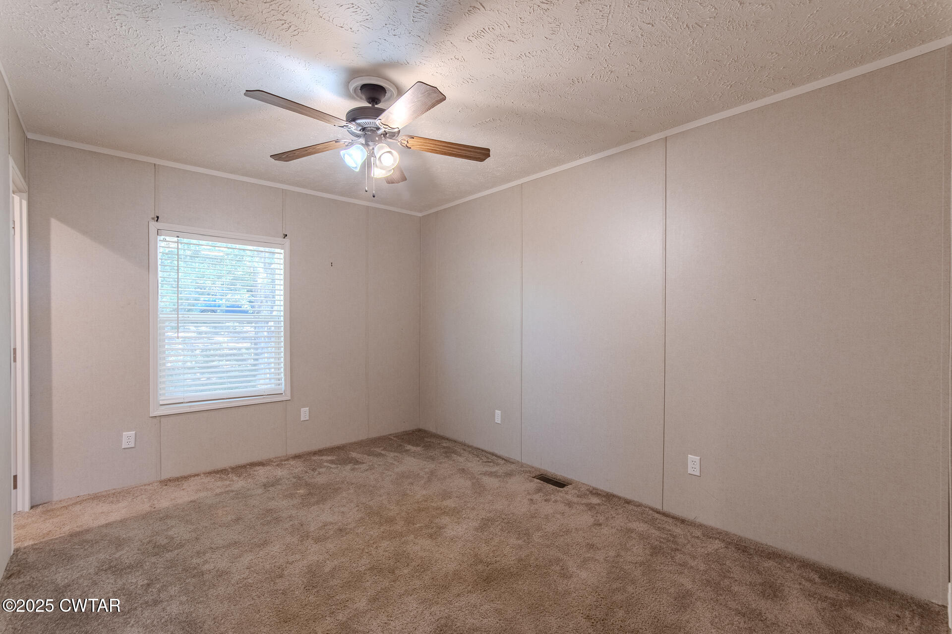 2127 Horny Head Creek Road