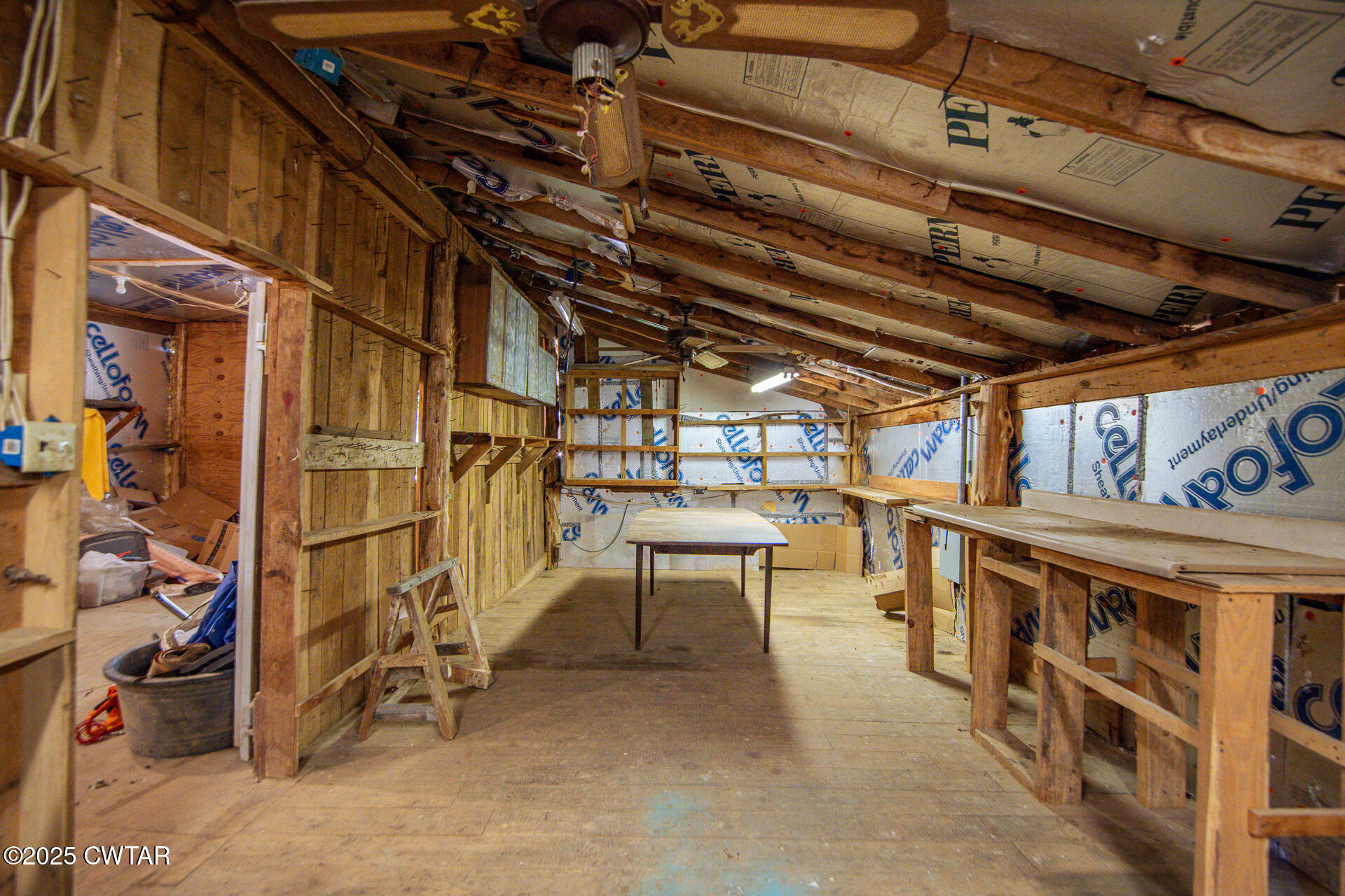 2127 Horny Head Creek Road