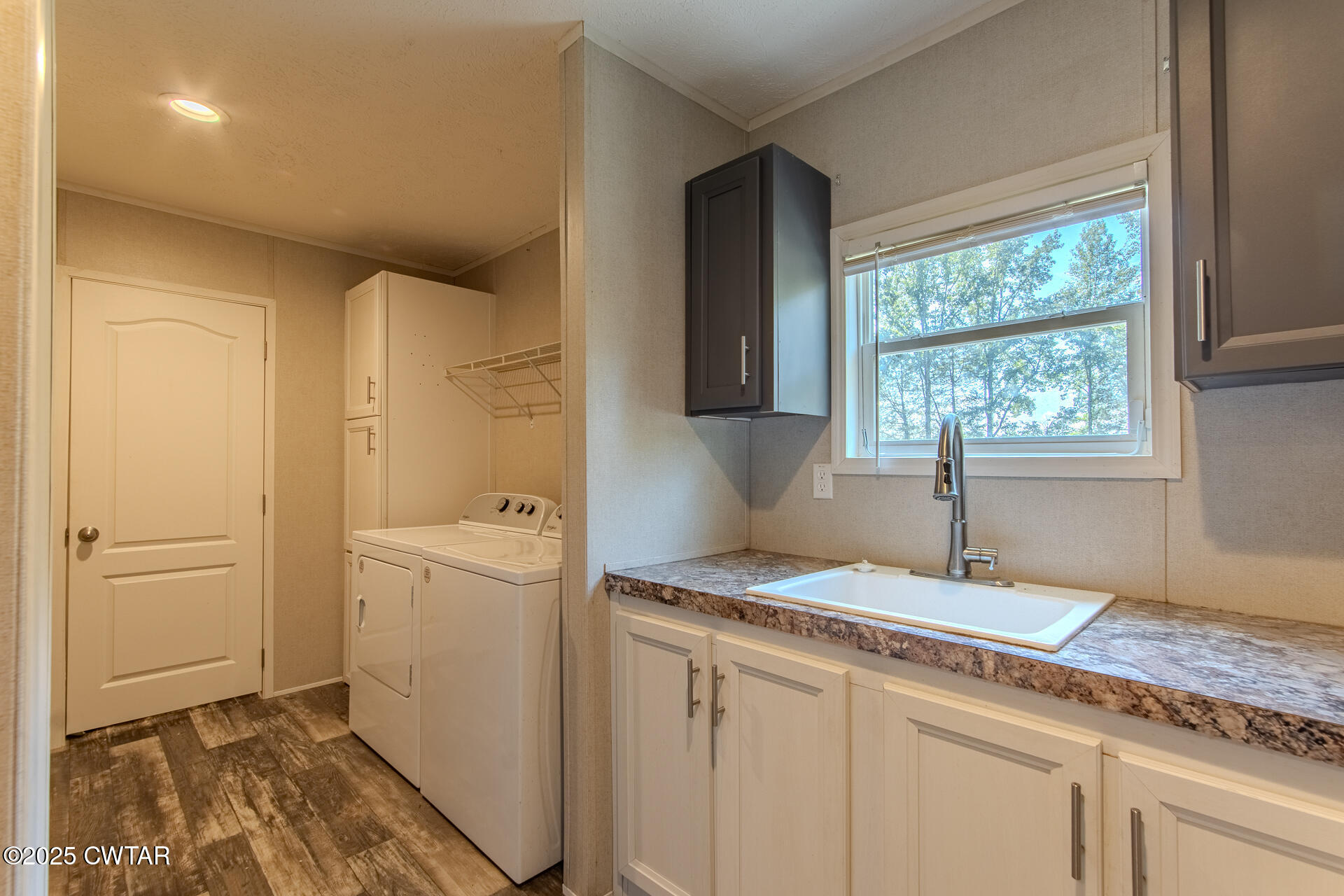 2127 Horny Head Creek Road