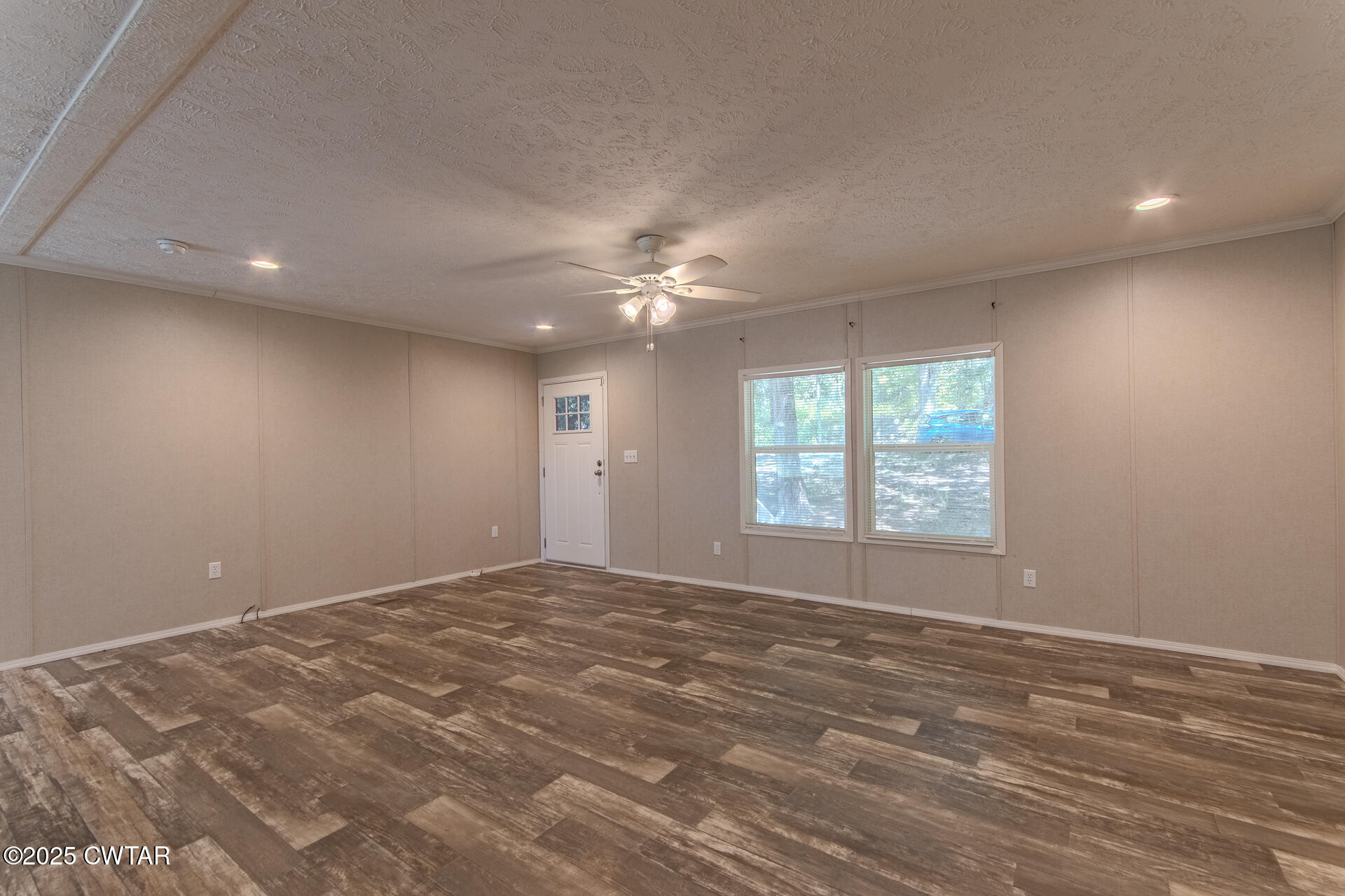 2127 Horny Head Creek Road