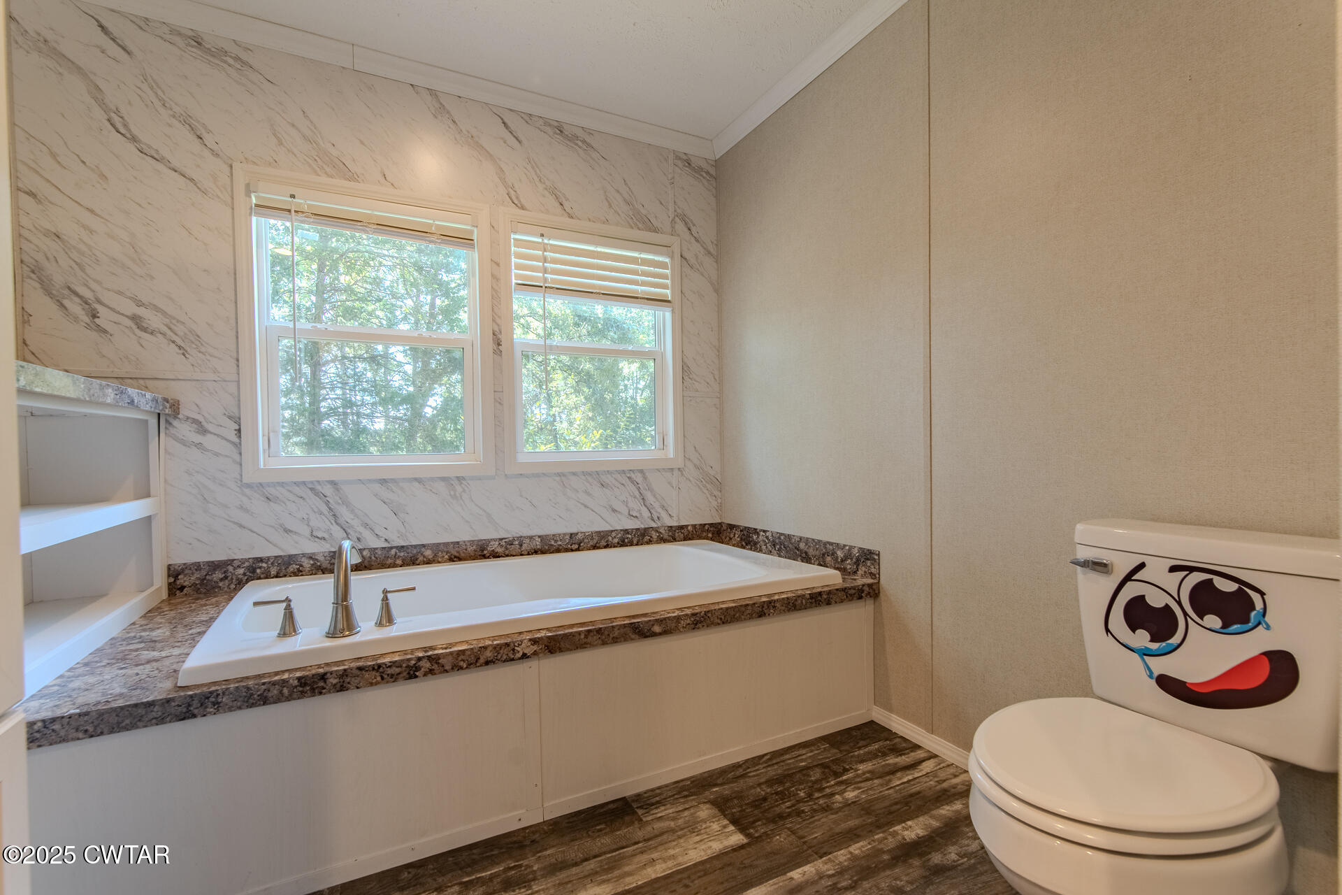 2127 Horny Head Creek Road