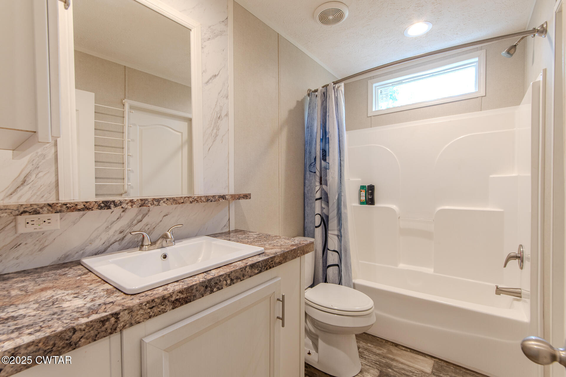 2127 Horny Head Creek Road