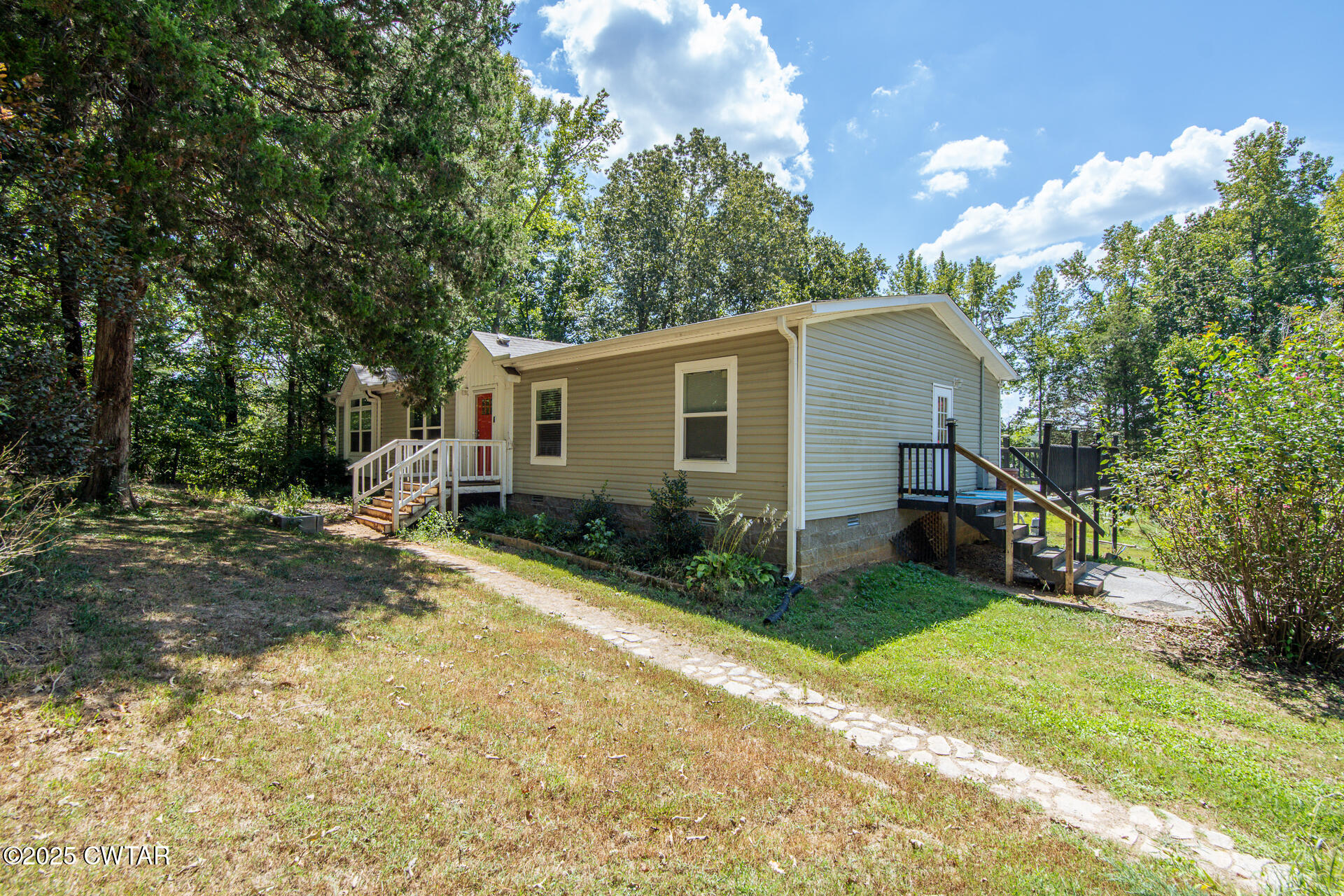 2127 Horny Head Creek Road