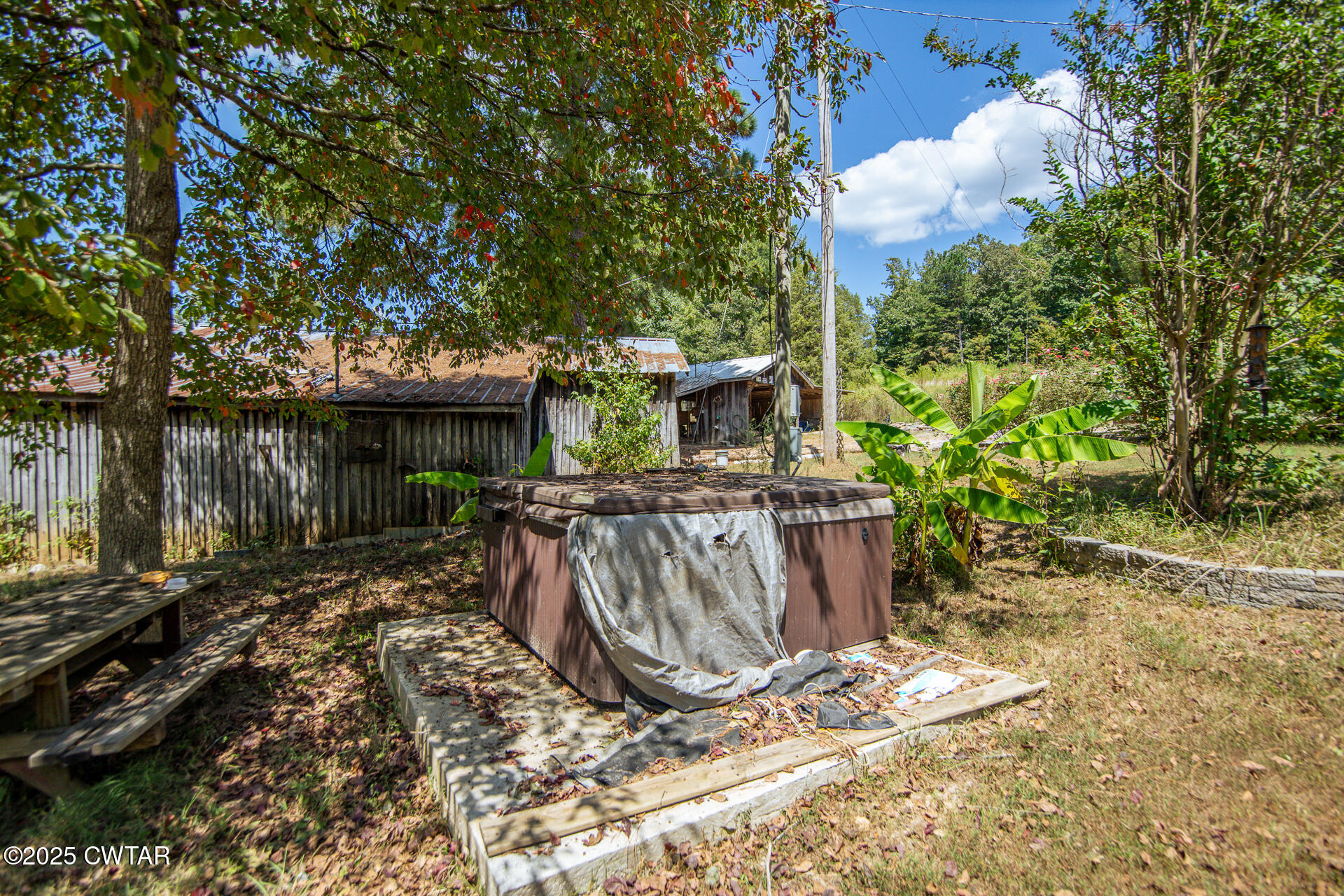 2127 Horny Head Creek Road