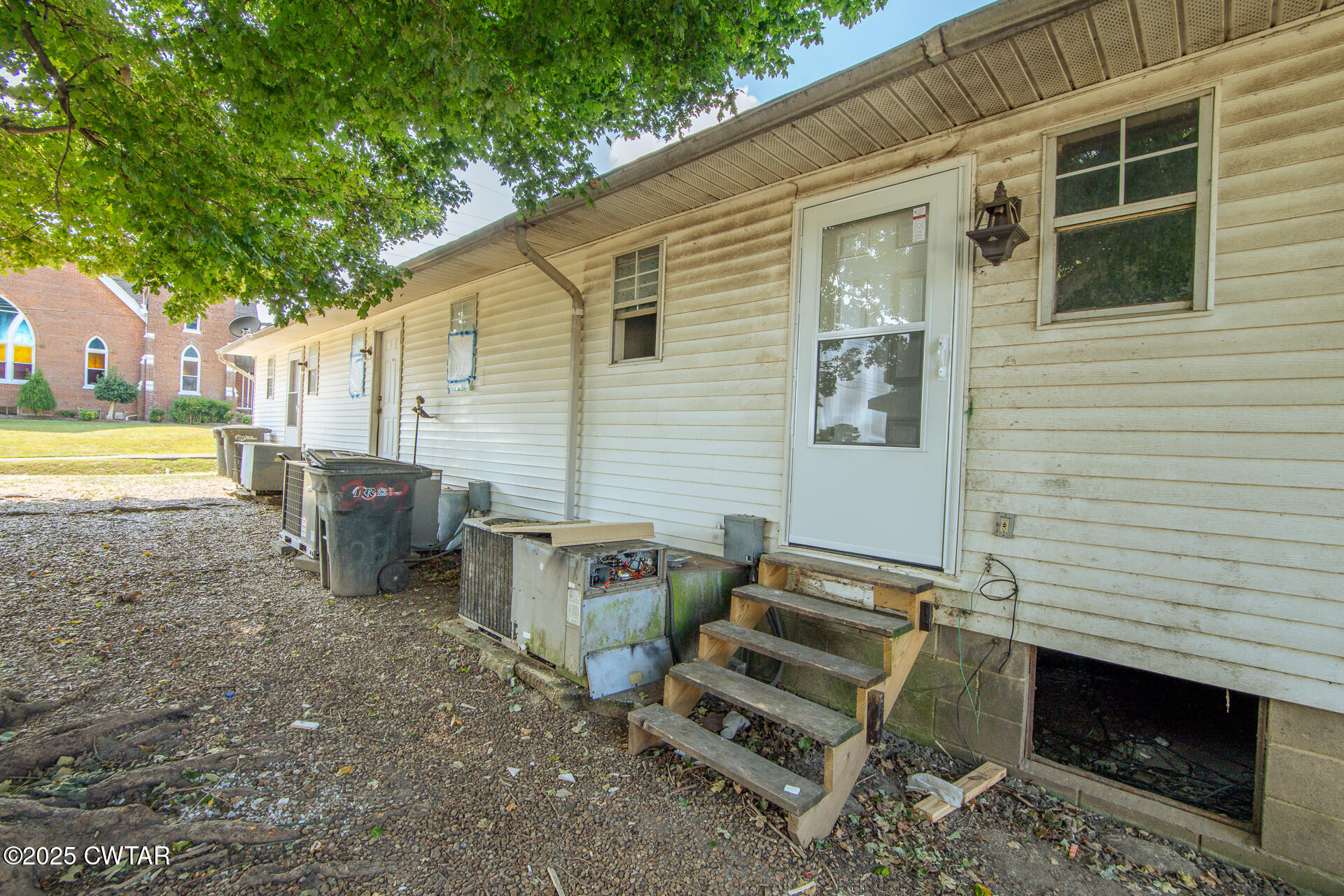 207 Main Street