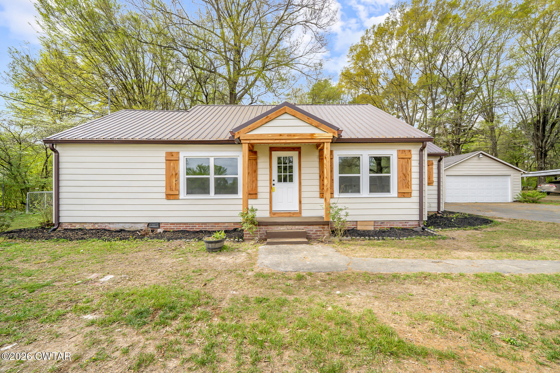 402 Harts Bridge Road