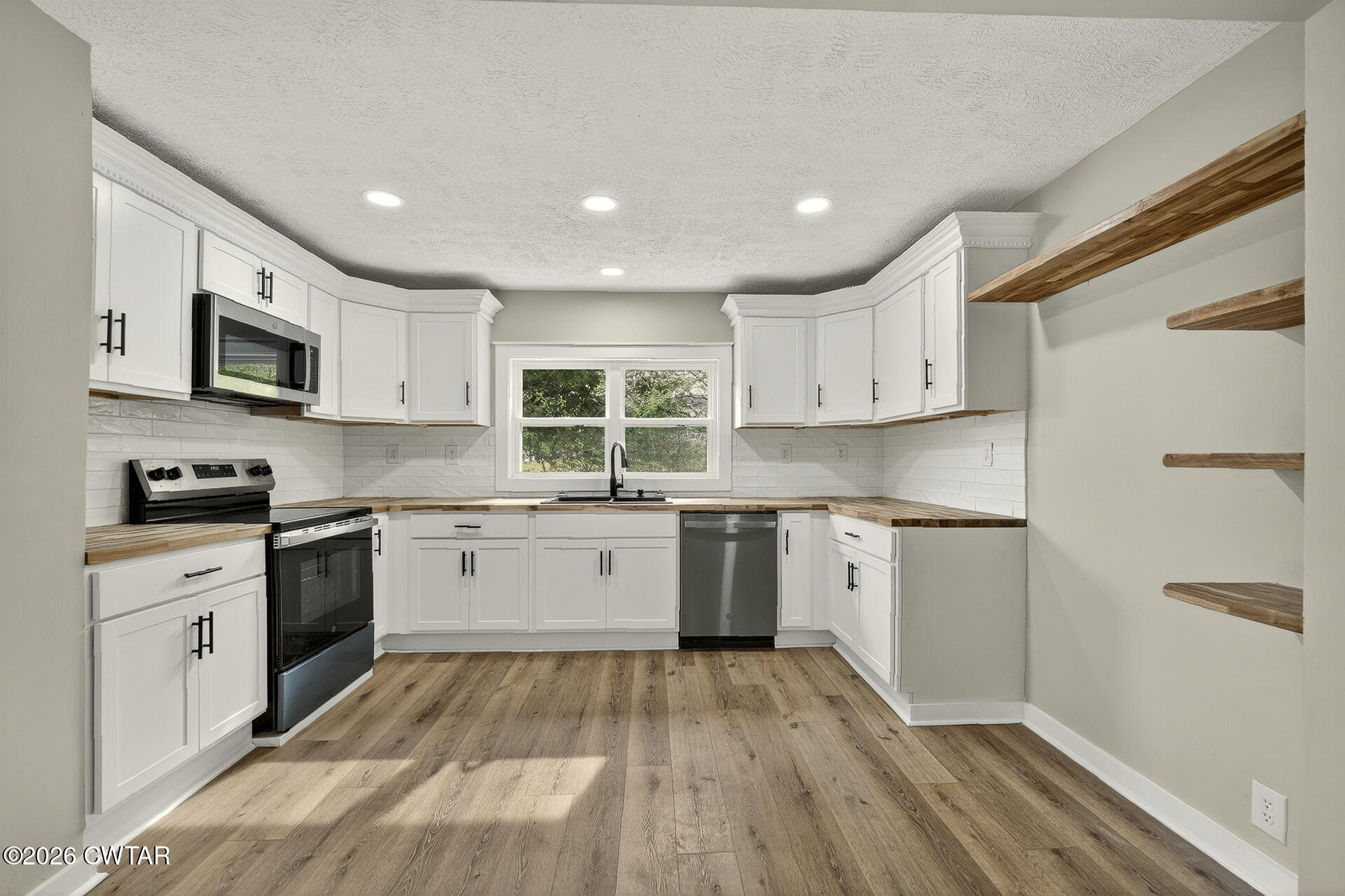 402 Harts Bridge Road