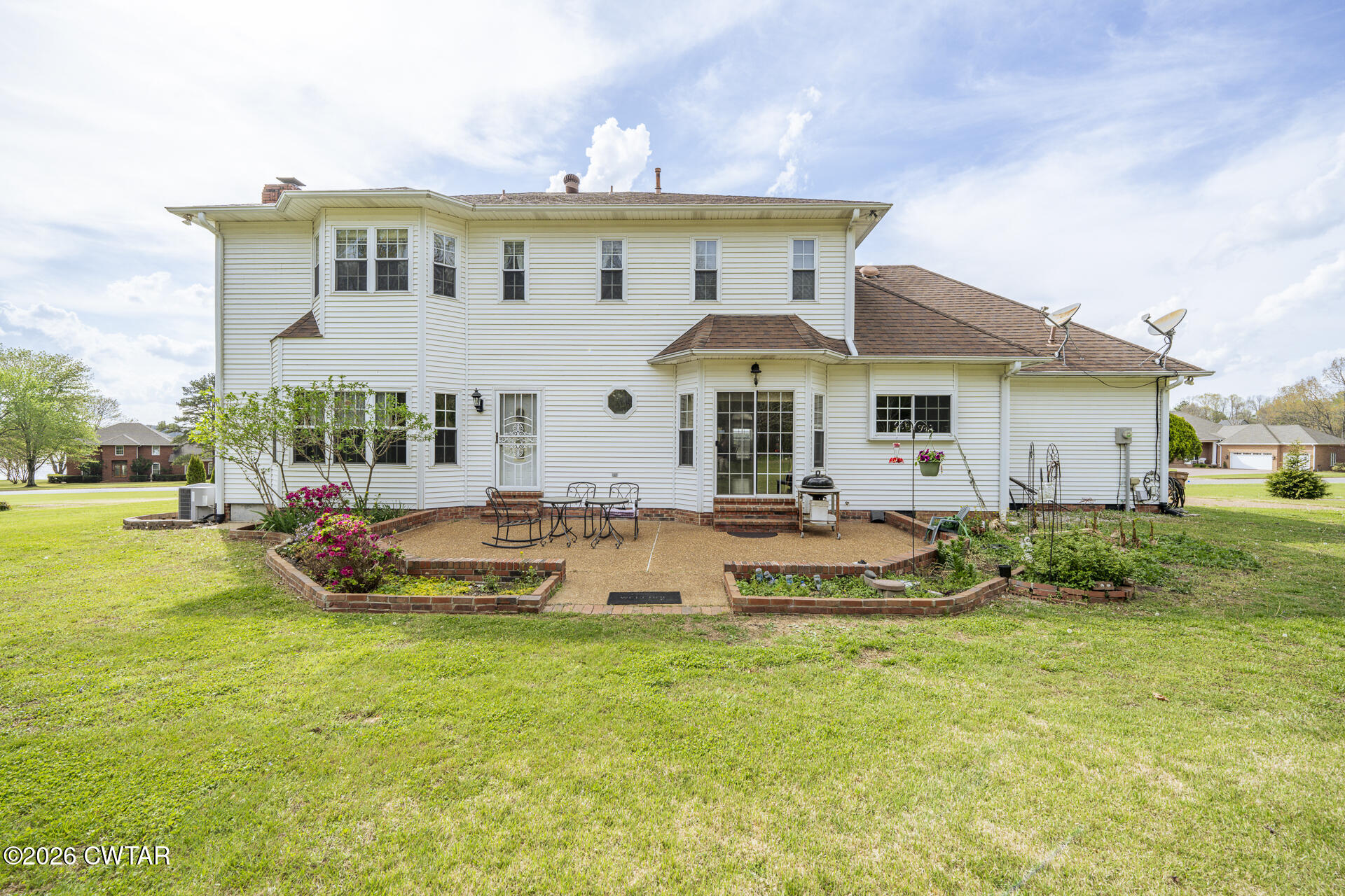 320 Eastern Shores Drive