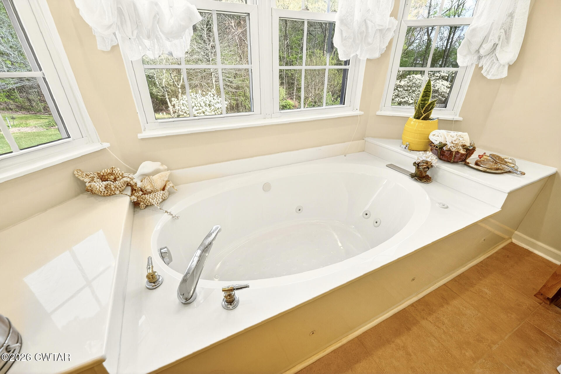 320 Eastern Shores Drive