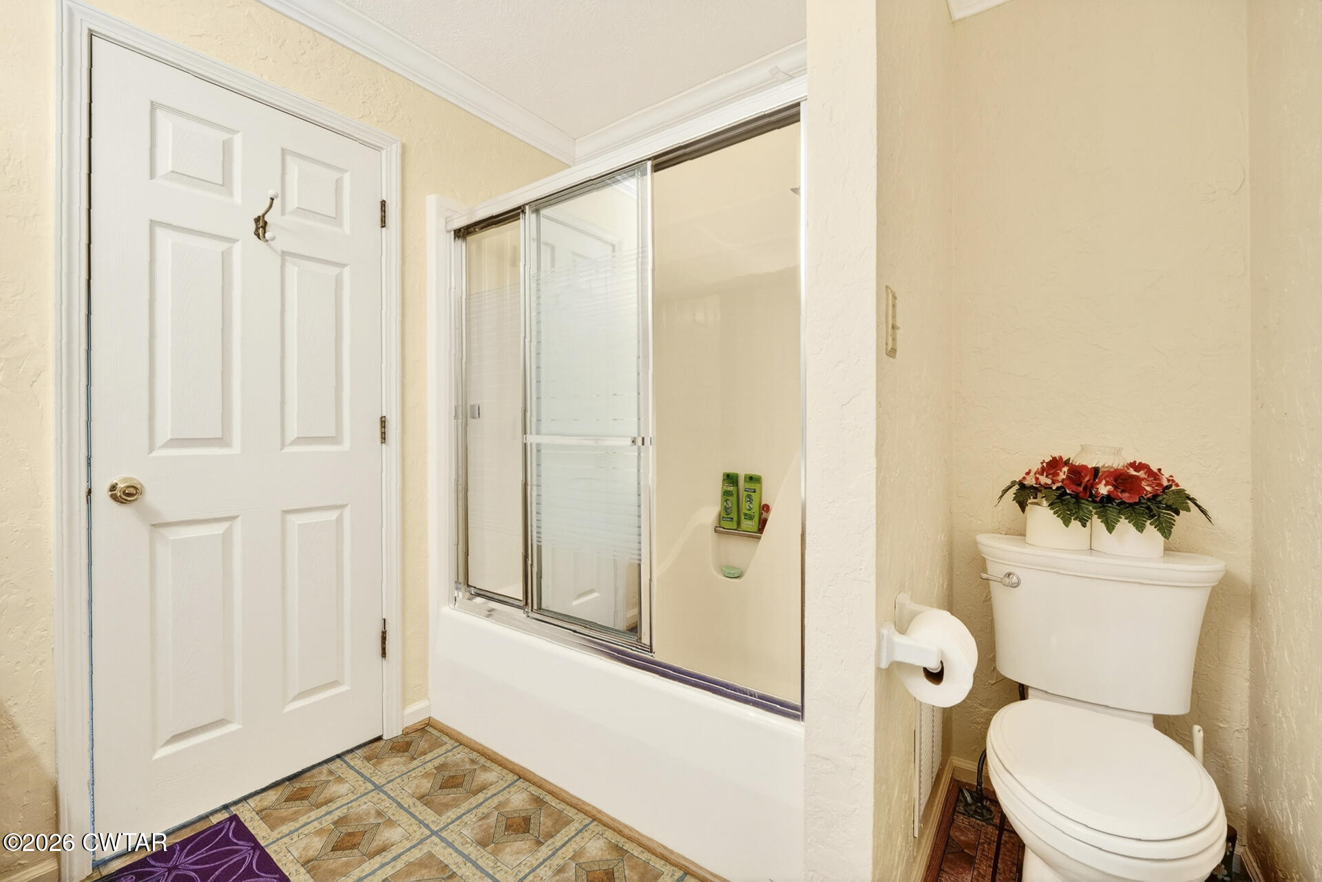 320 Eastern Shores Drive