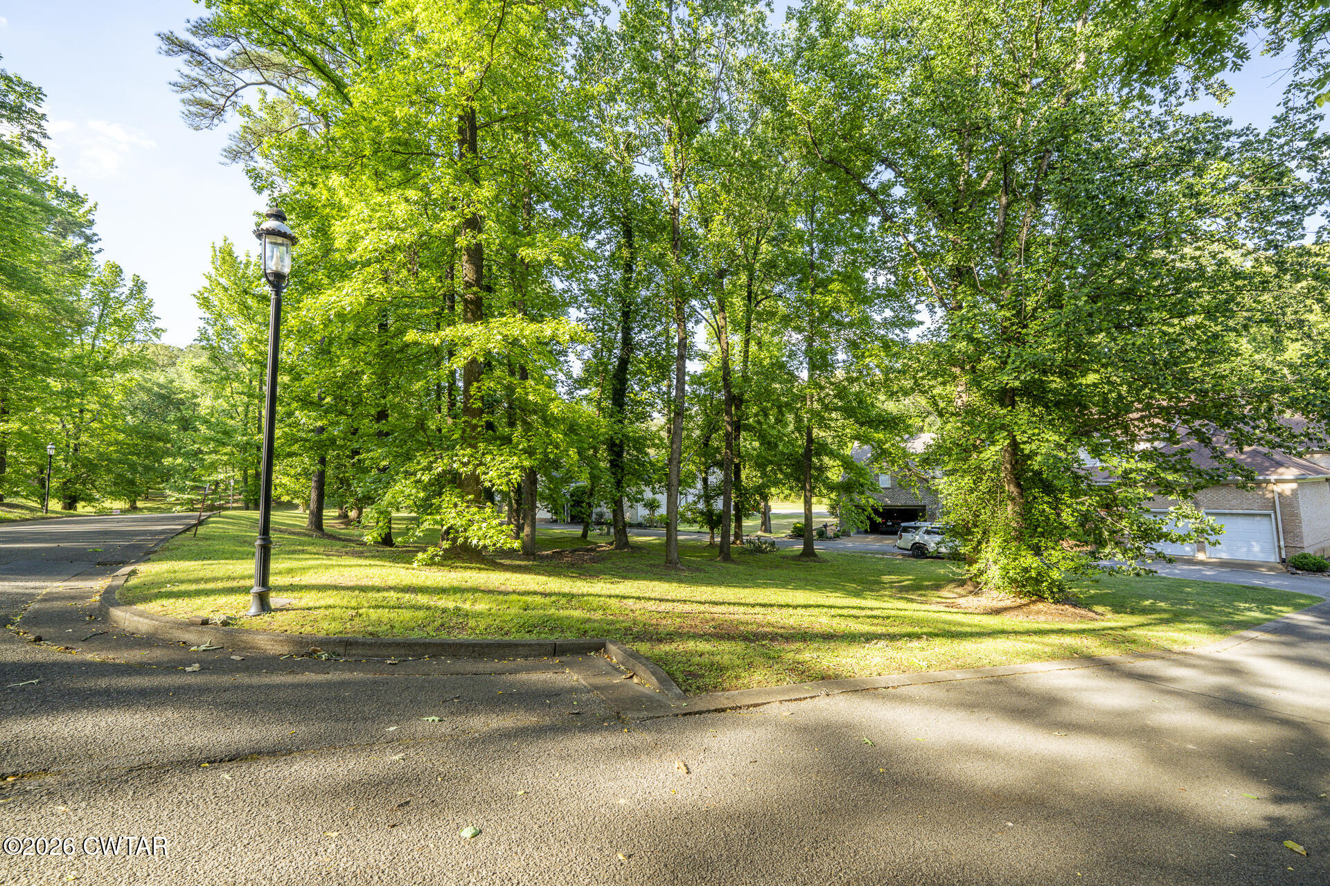 24 Frankland Avenue