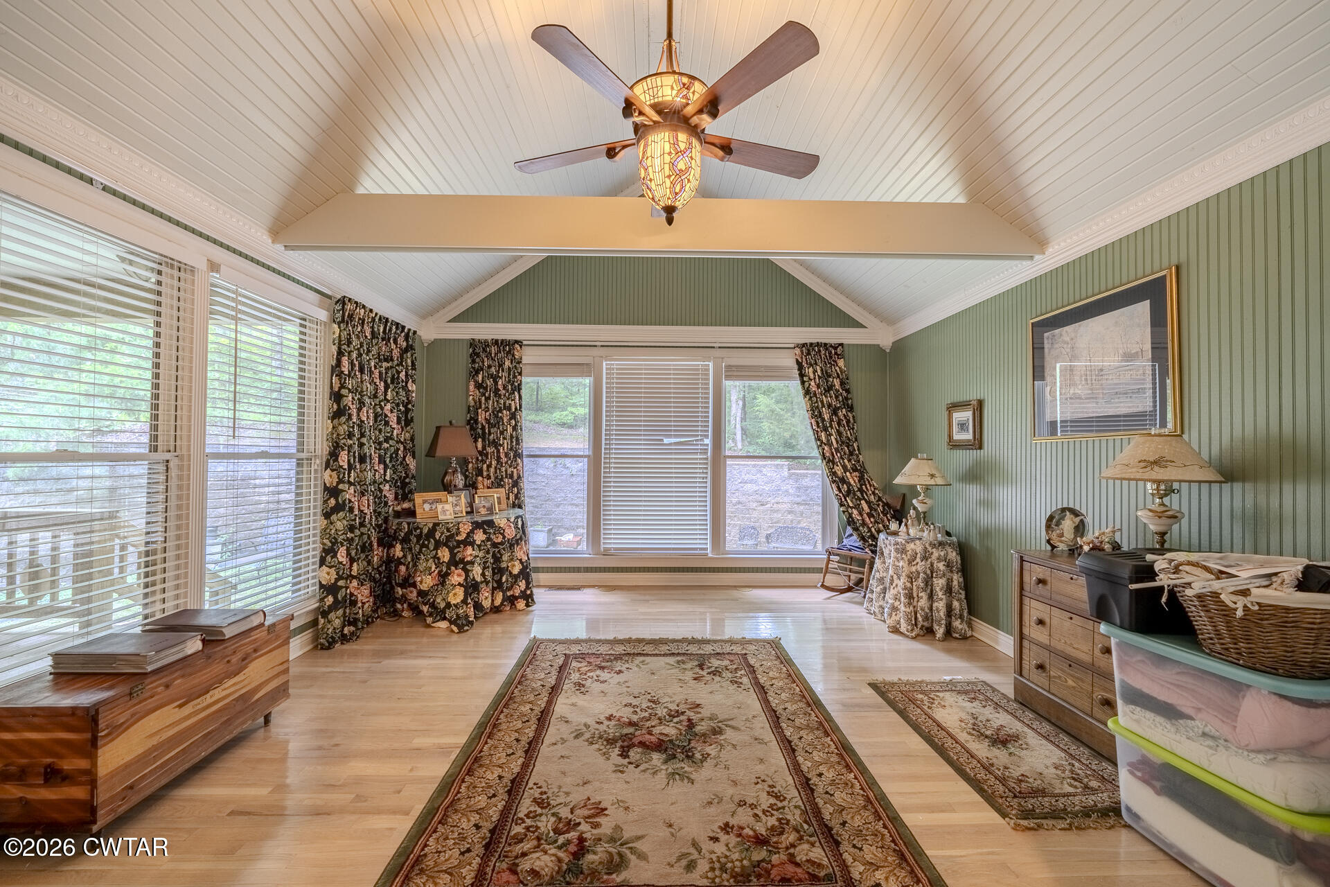 1380 Harrison Lane