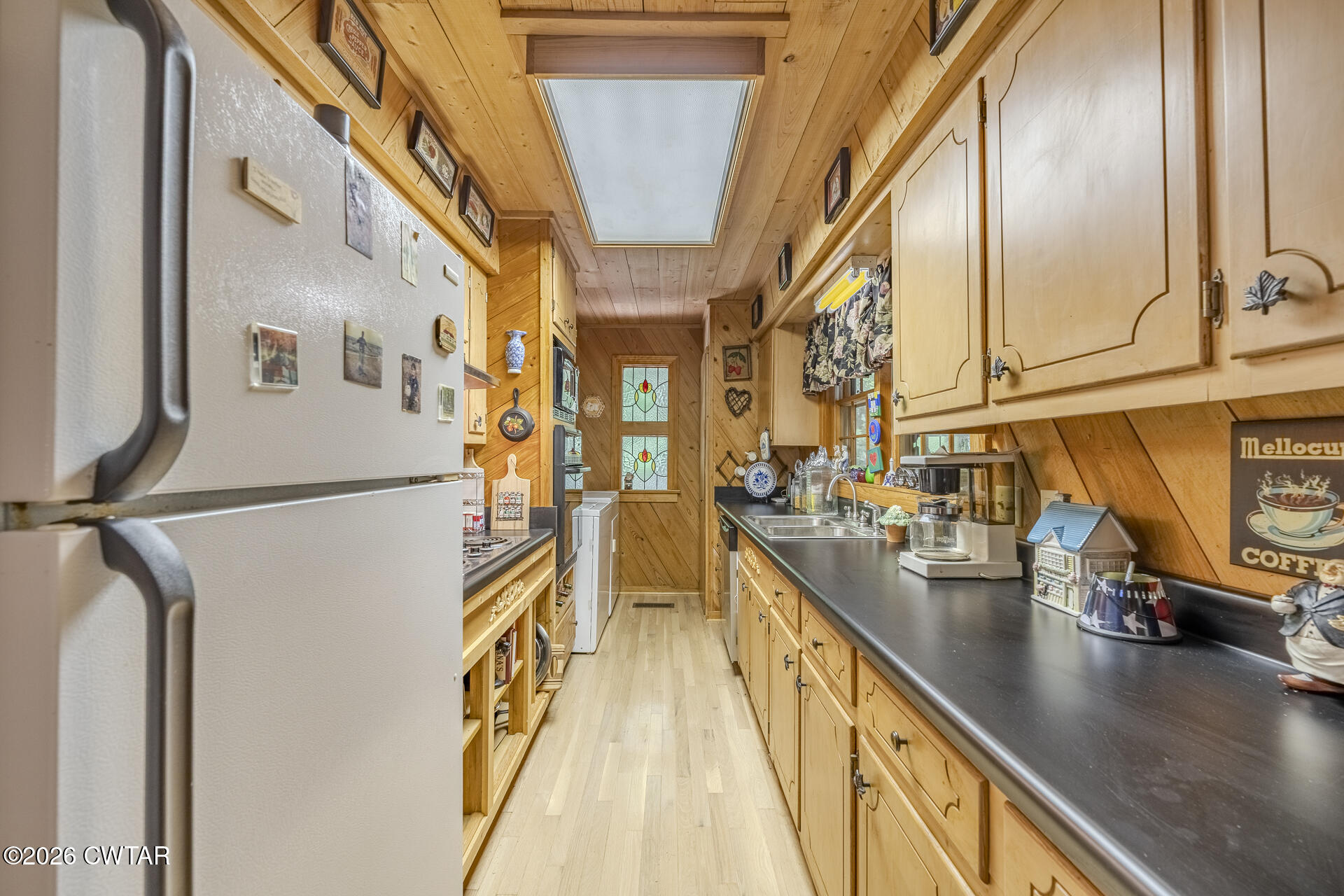 1380 Harrison Lane