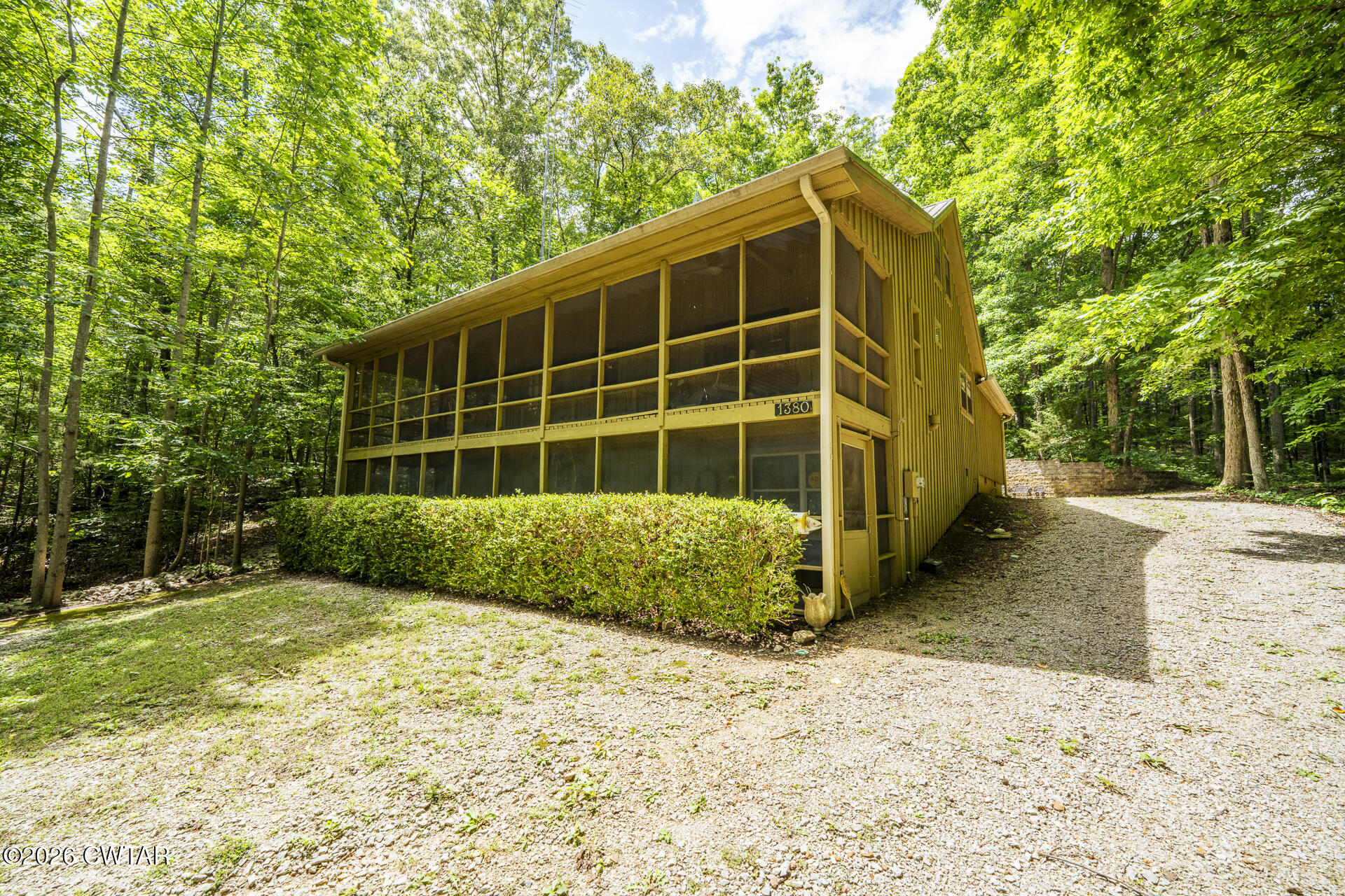 1380 Harrison Lane