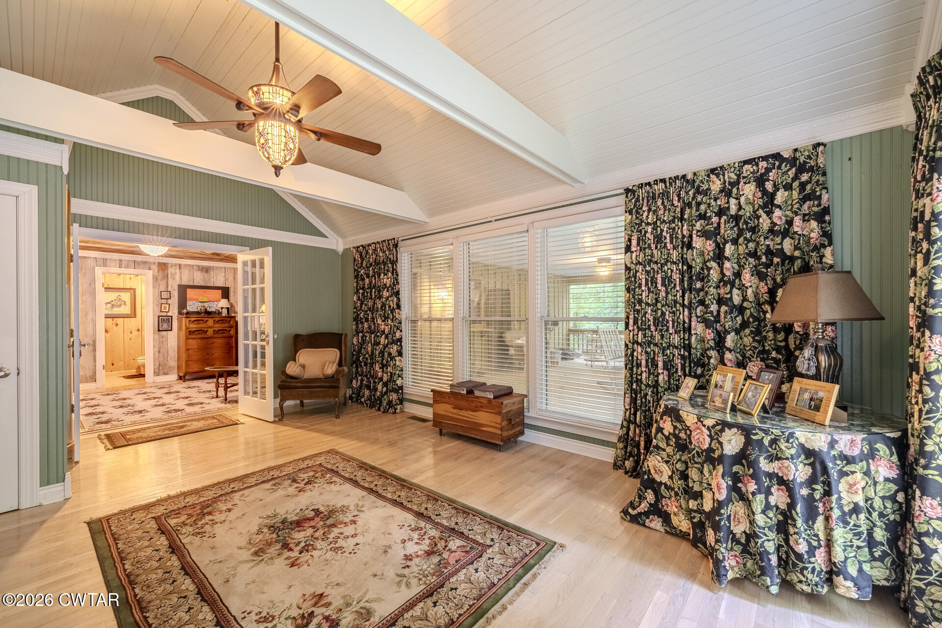 1380 Harrison Lane