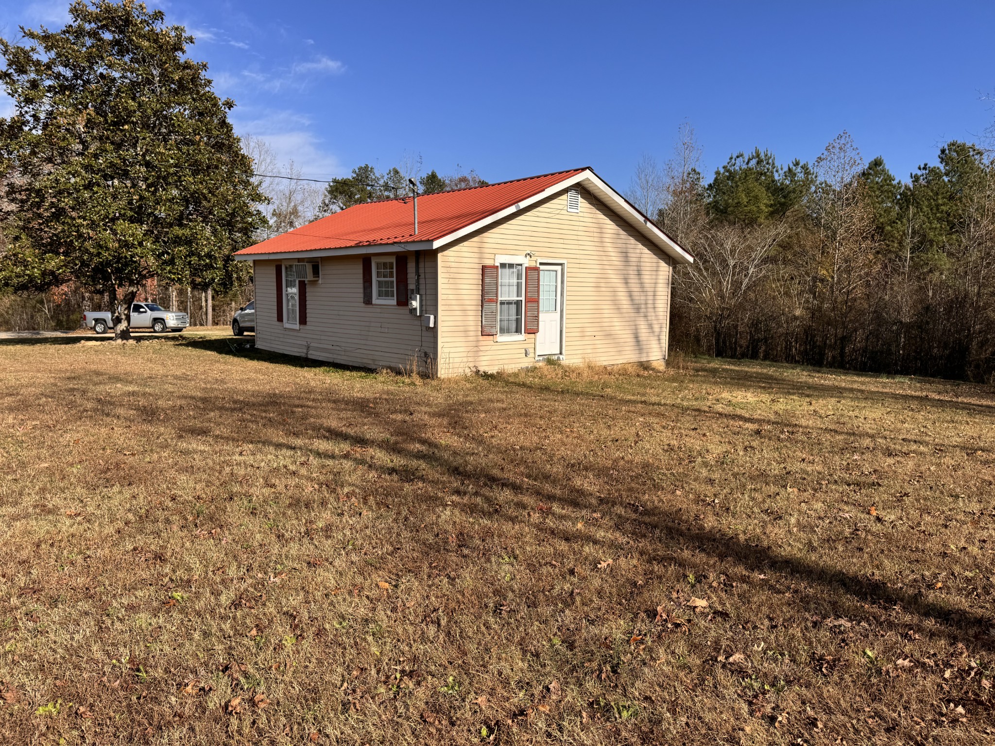 1907 Elmer Cox Rd