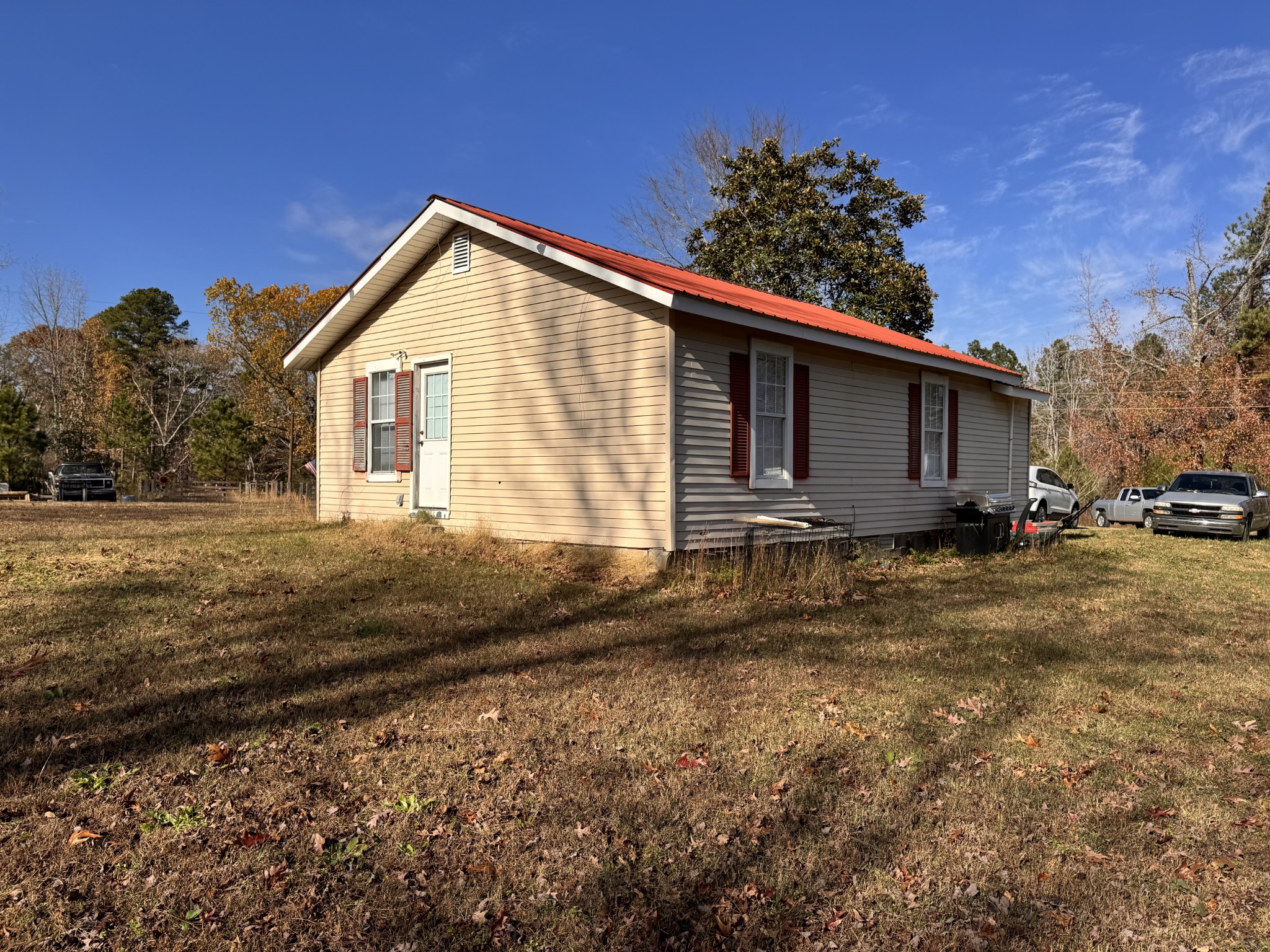 1907 Elmer Cox Rd