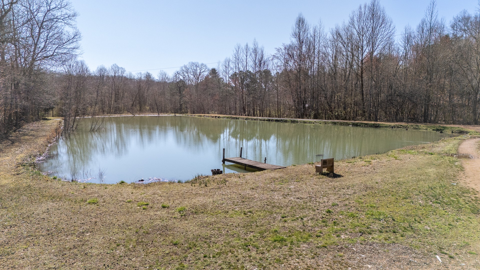 122 Hooper Rd