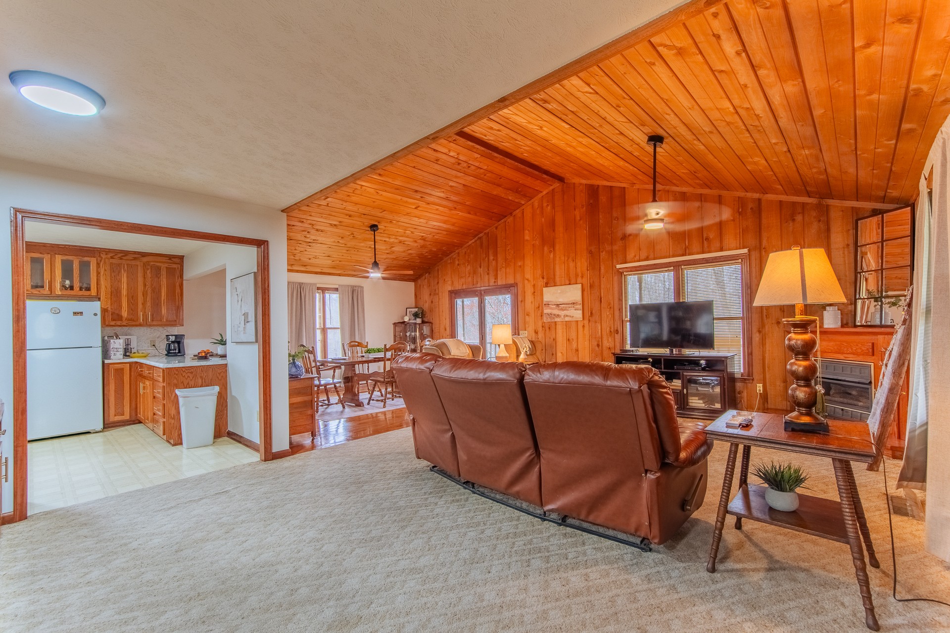 3120 Country Side Dr