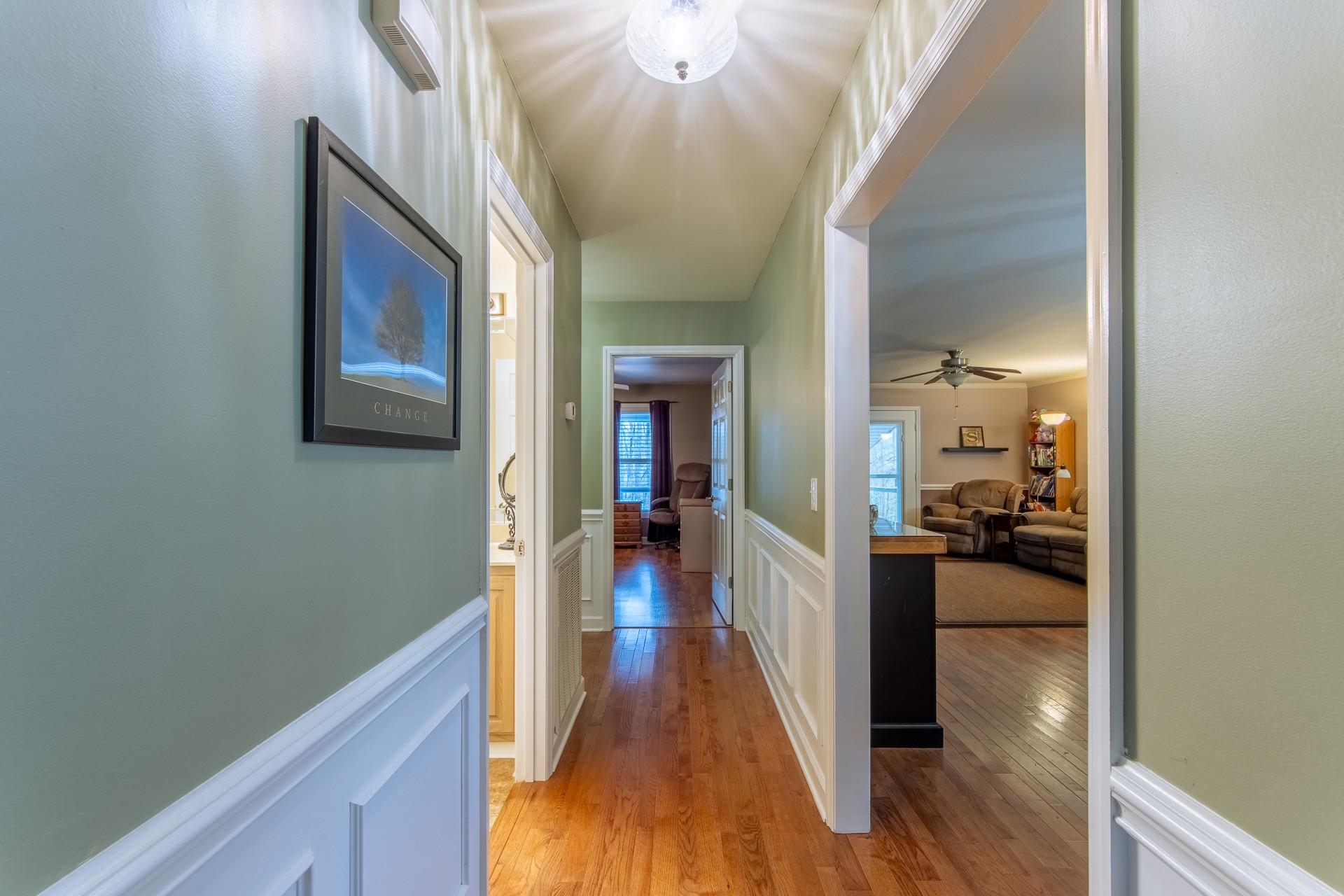403 Oakwood Dr