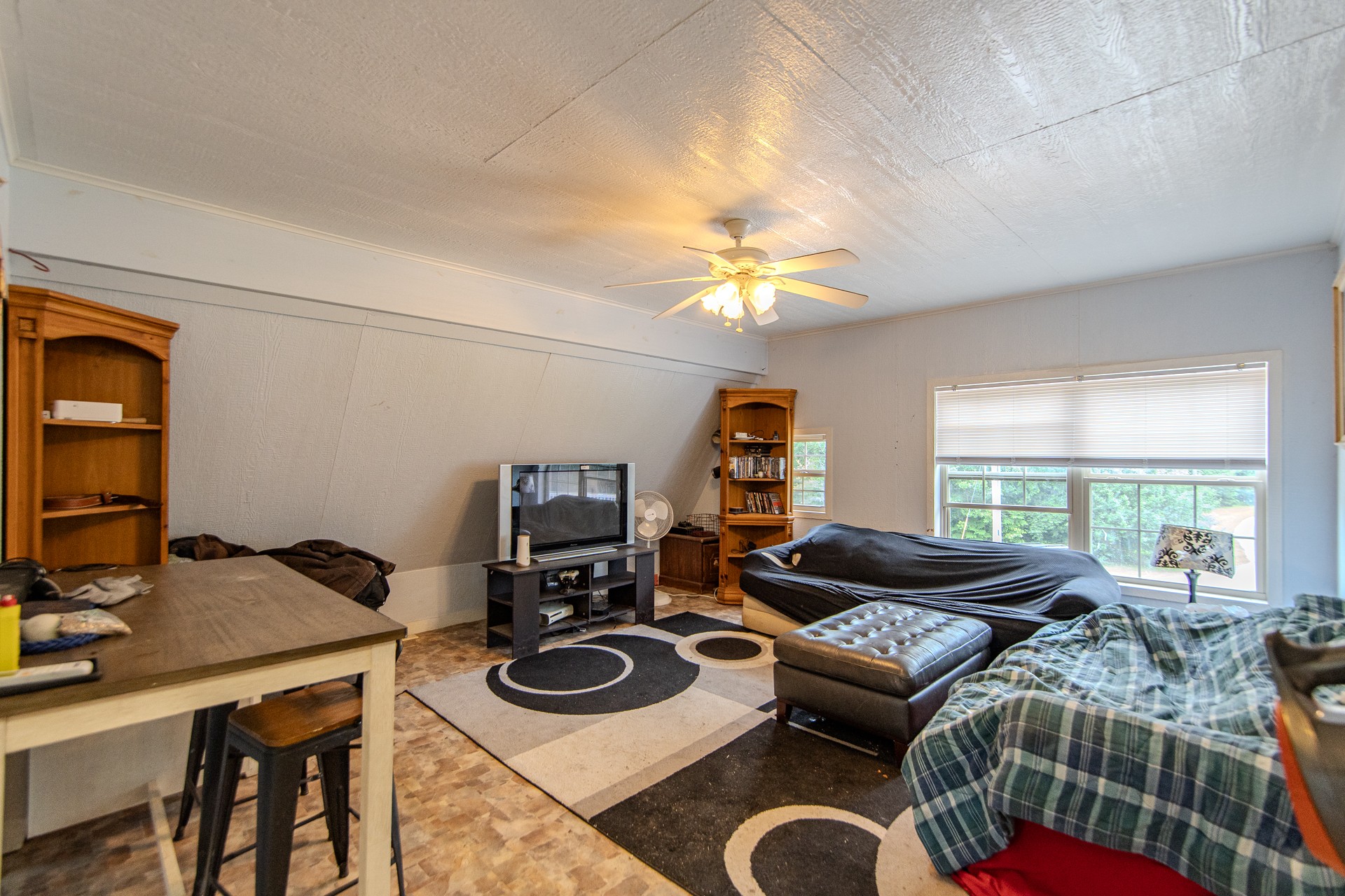 731 Barren Springs Rd