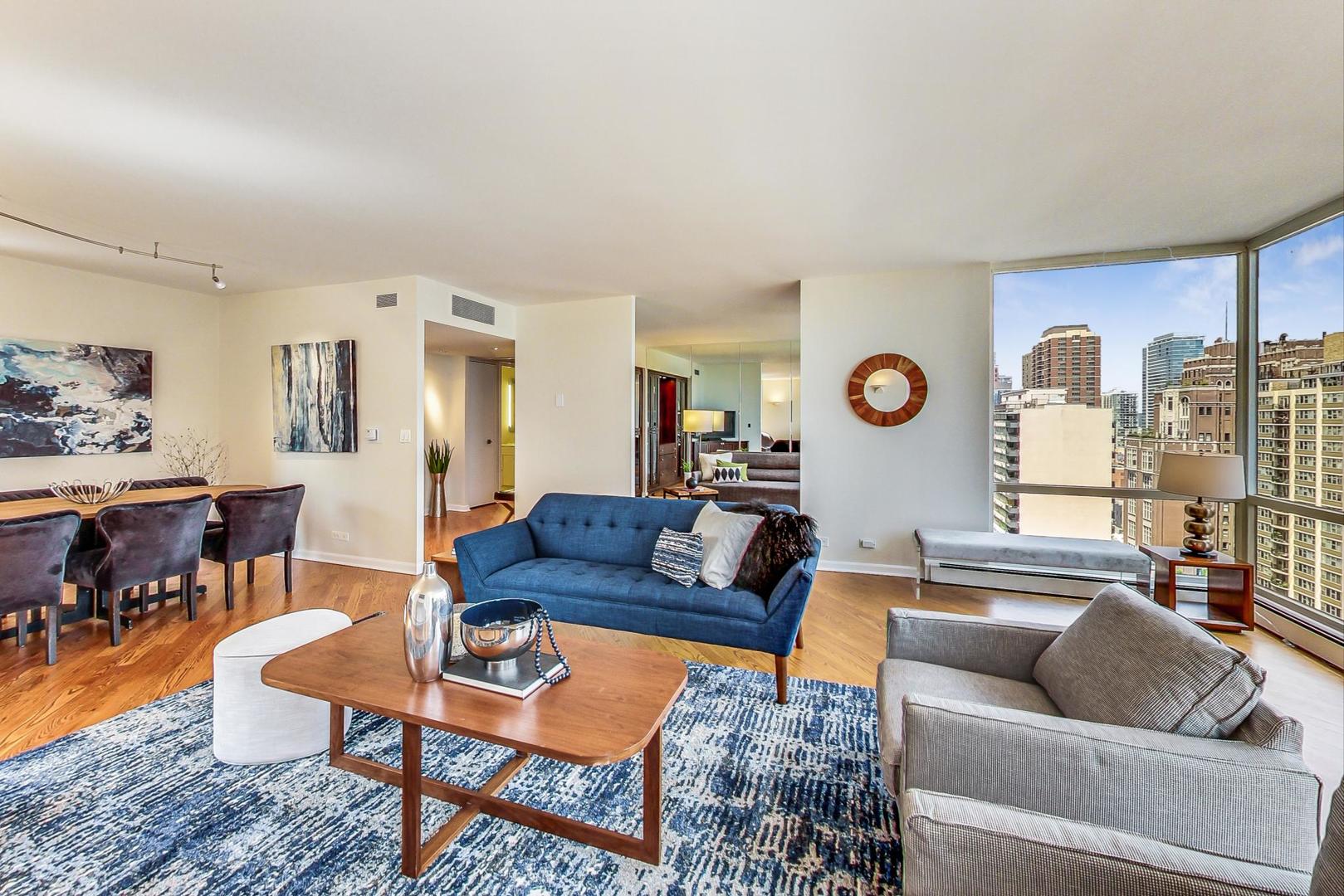 100 E Bellevue Place Unit: 18A