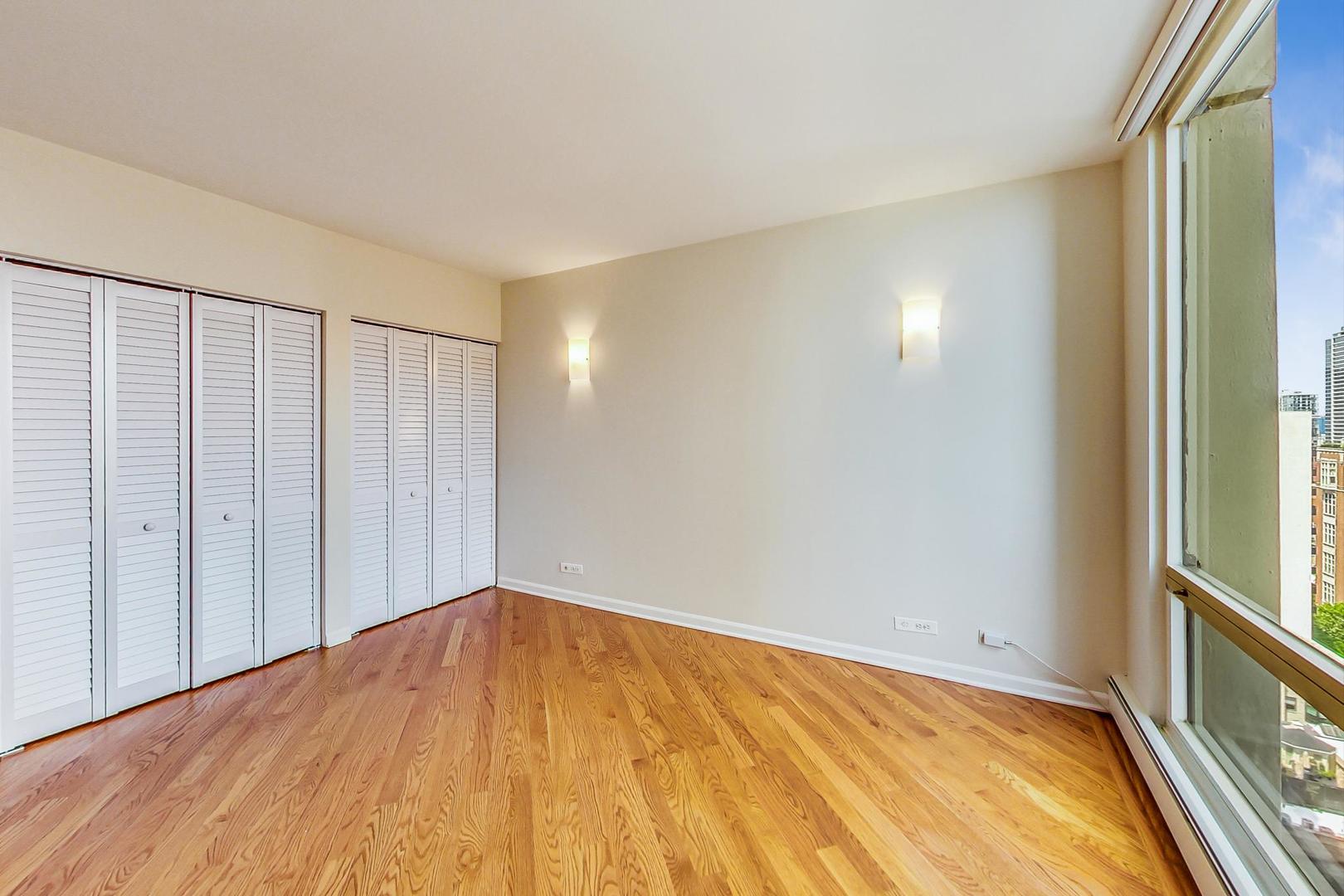 100 E Bellevue Place Unit: 18A