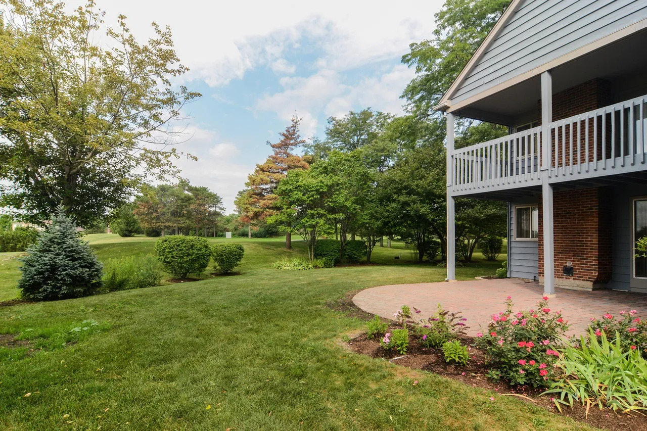 2780 Sandalwood Road