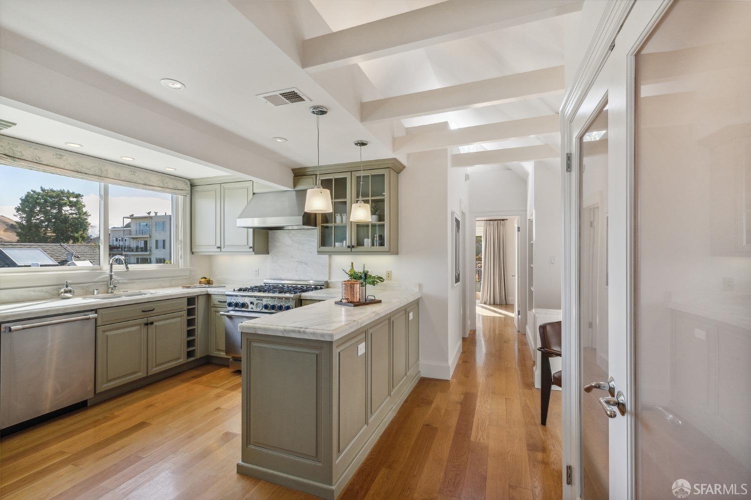 32 Buena Vista Terrace